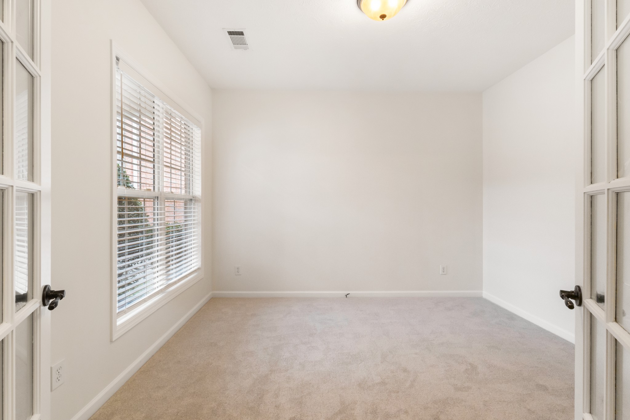 125 Belmont Cir Property Photo 29