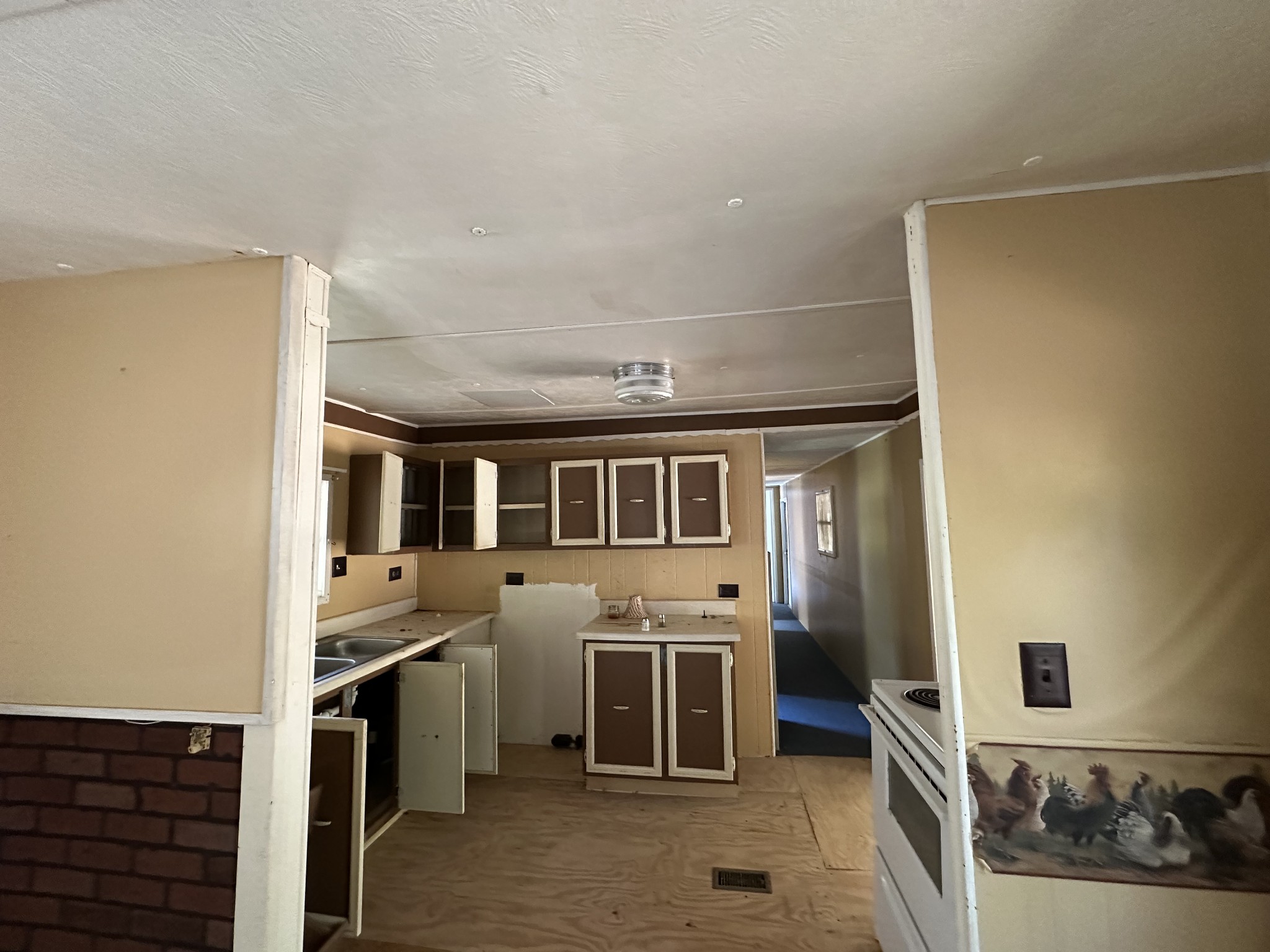 367 Lakeview Cir Property Photo 17