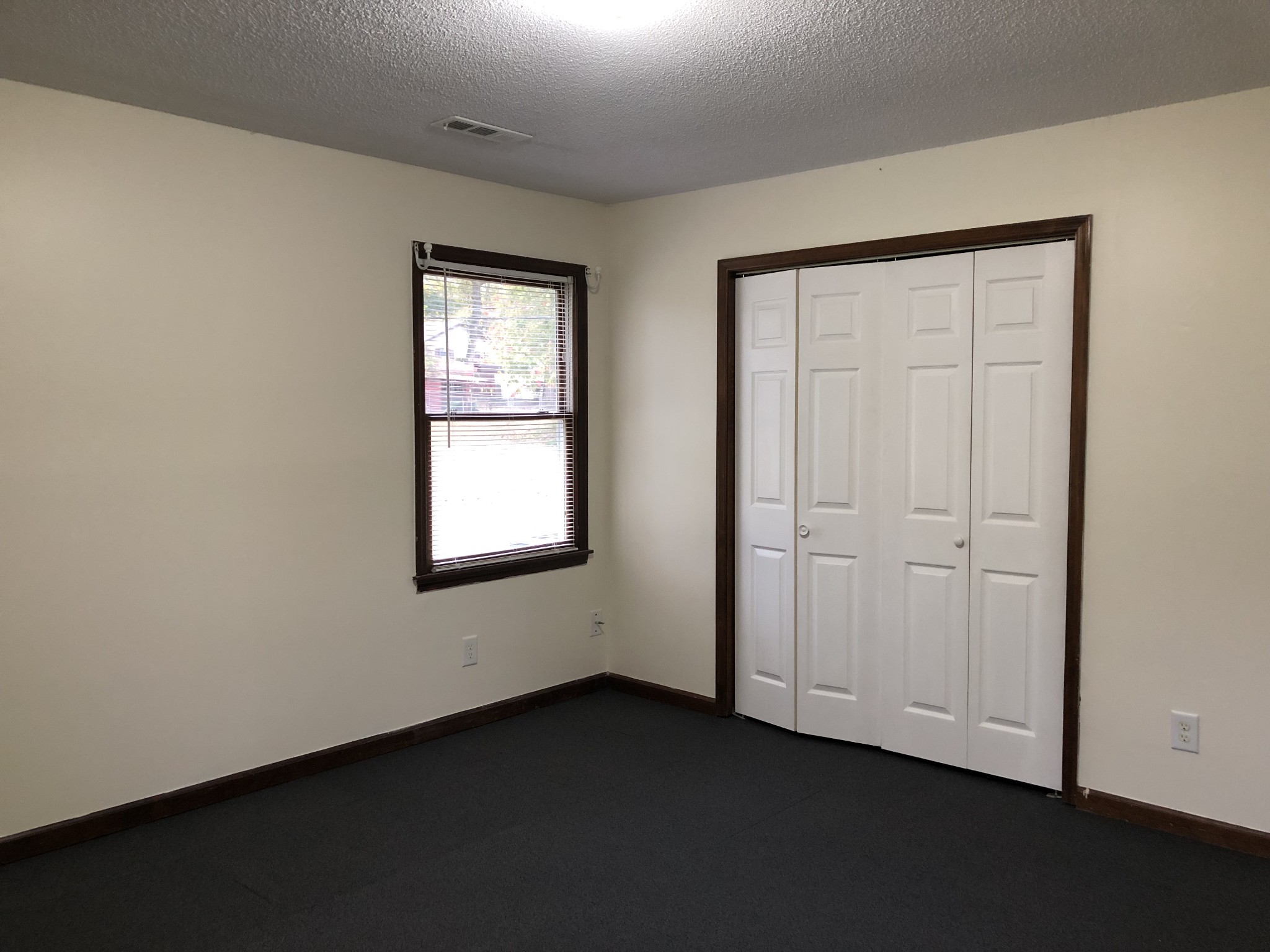 602 S Jefferson St Property Photo 21