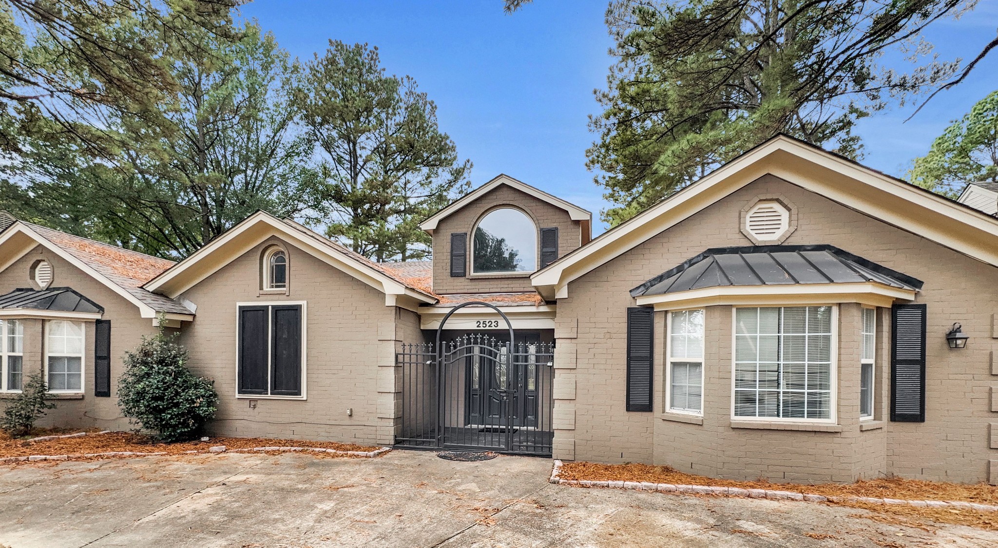2523 Syon Dr Property Photo
