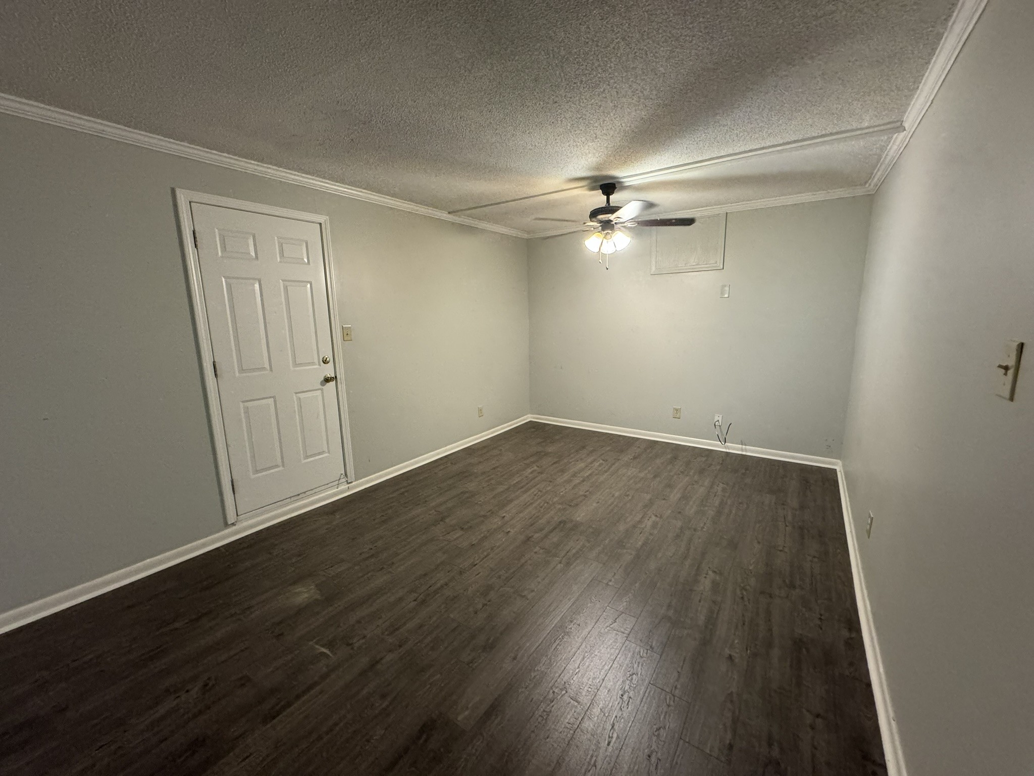 2523 Syon Dr Property Photo 18