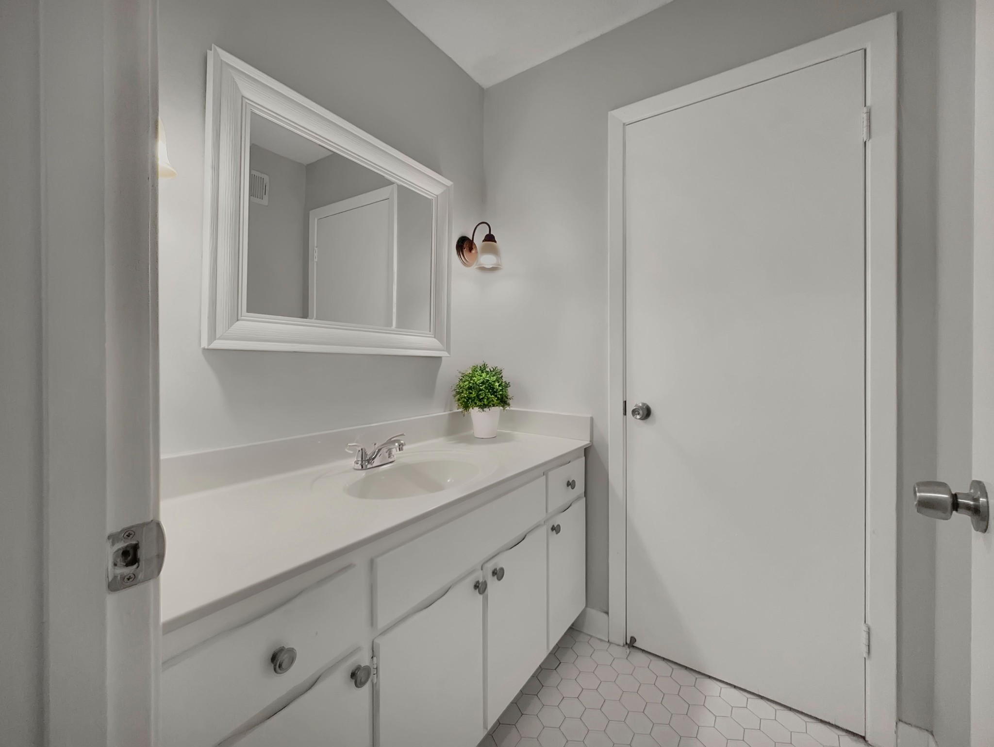2523 Syon Dr Property Photo 37