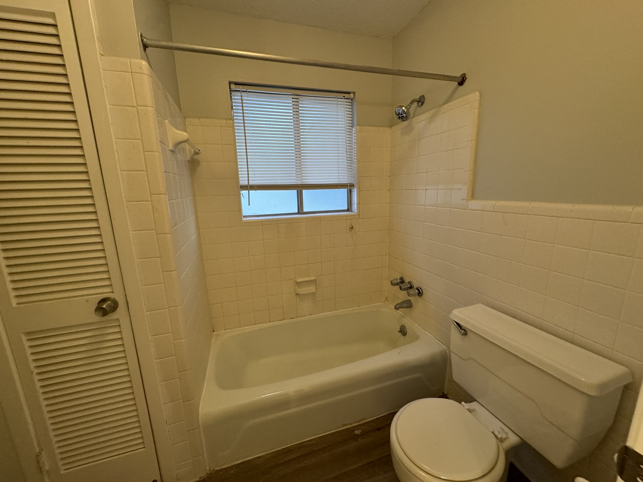 2523 Syon Dr Property Photo 48