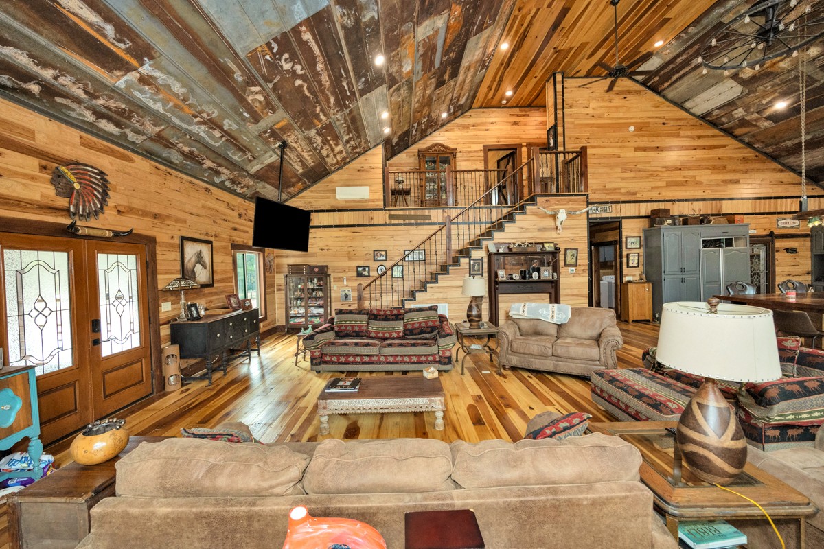 700 Kincaid Rd Property Photo 21