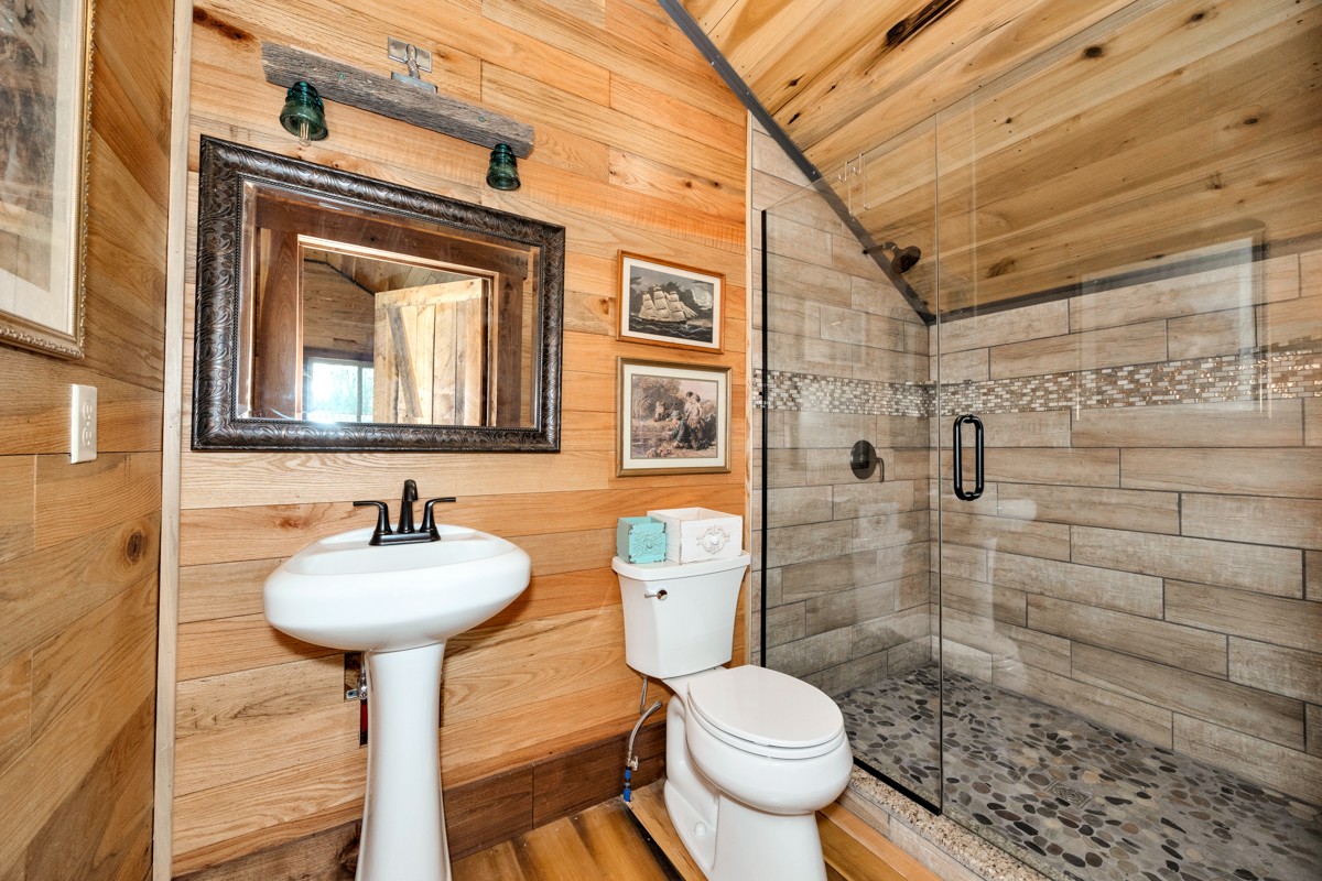 700 Kincaid Rd Property Photo 32