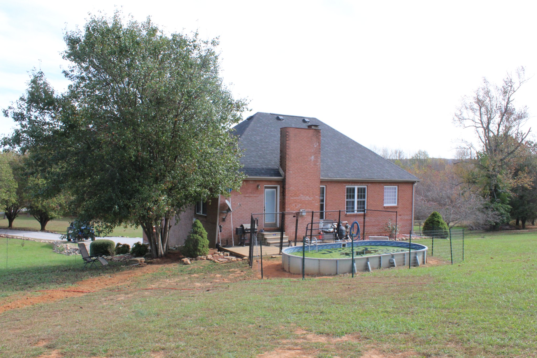 409 Westwood Dr Property Photo 22