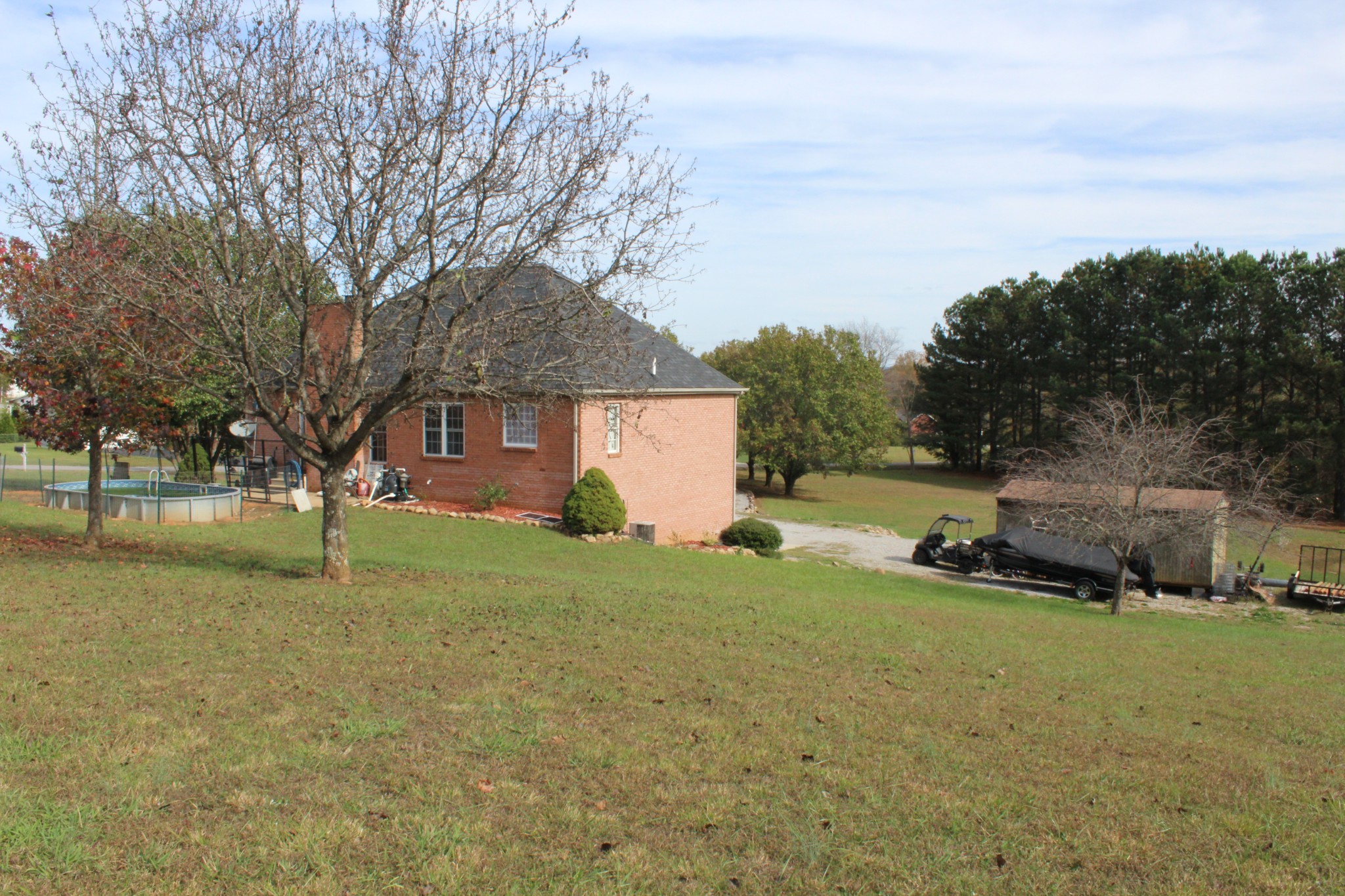 409 Westwood Dr Property Photo 24