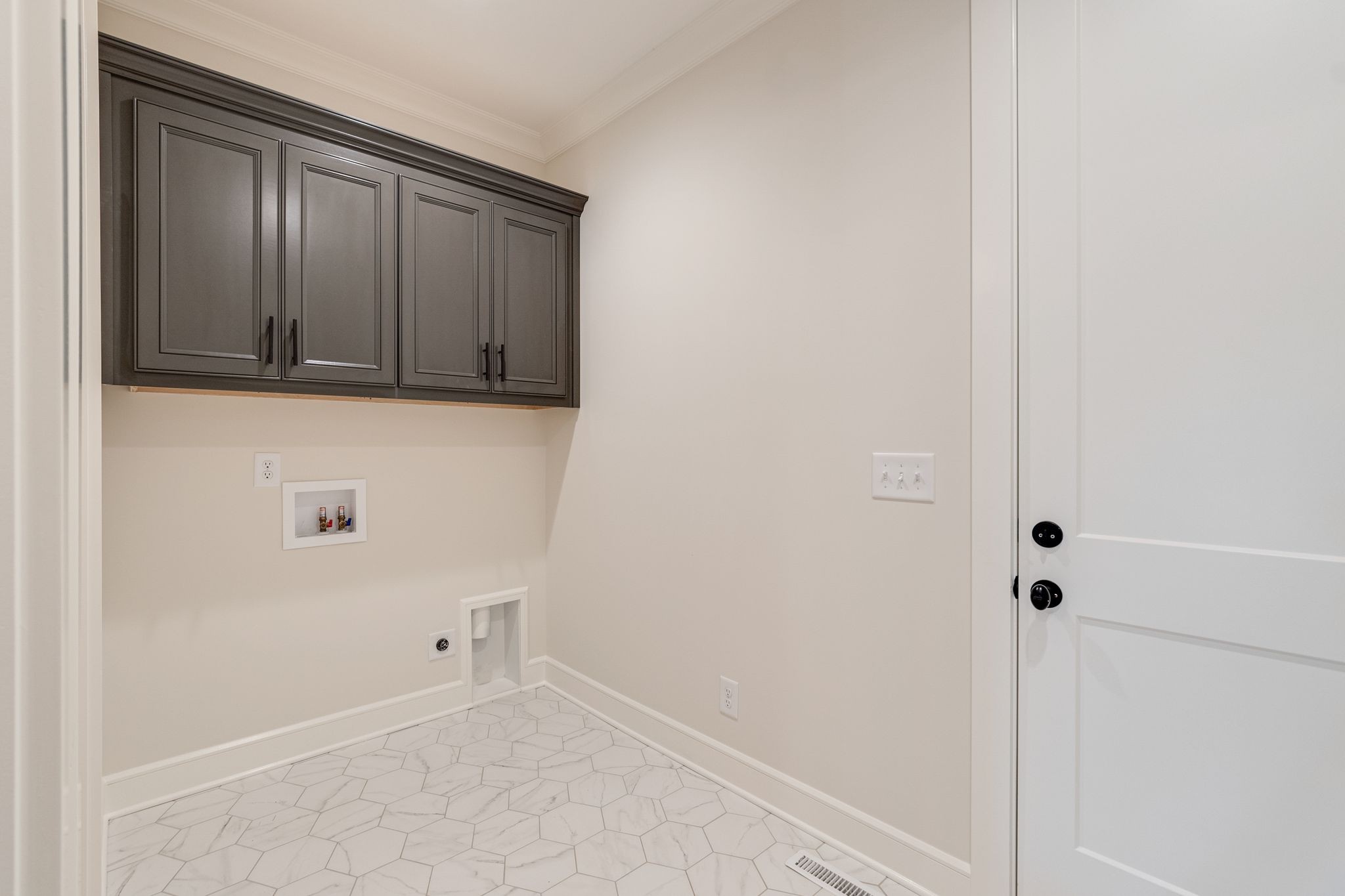 849 Brook Trl Property Photo 22