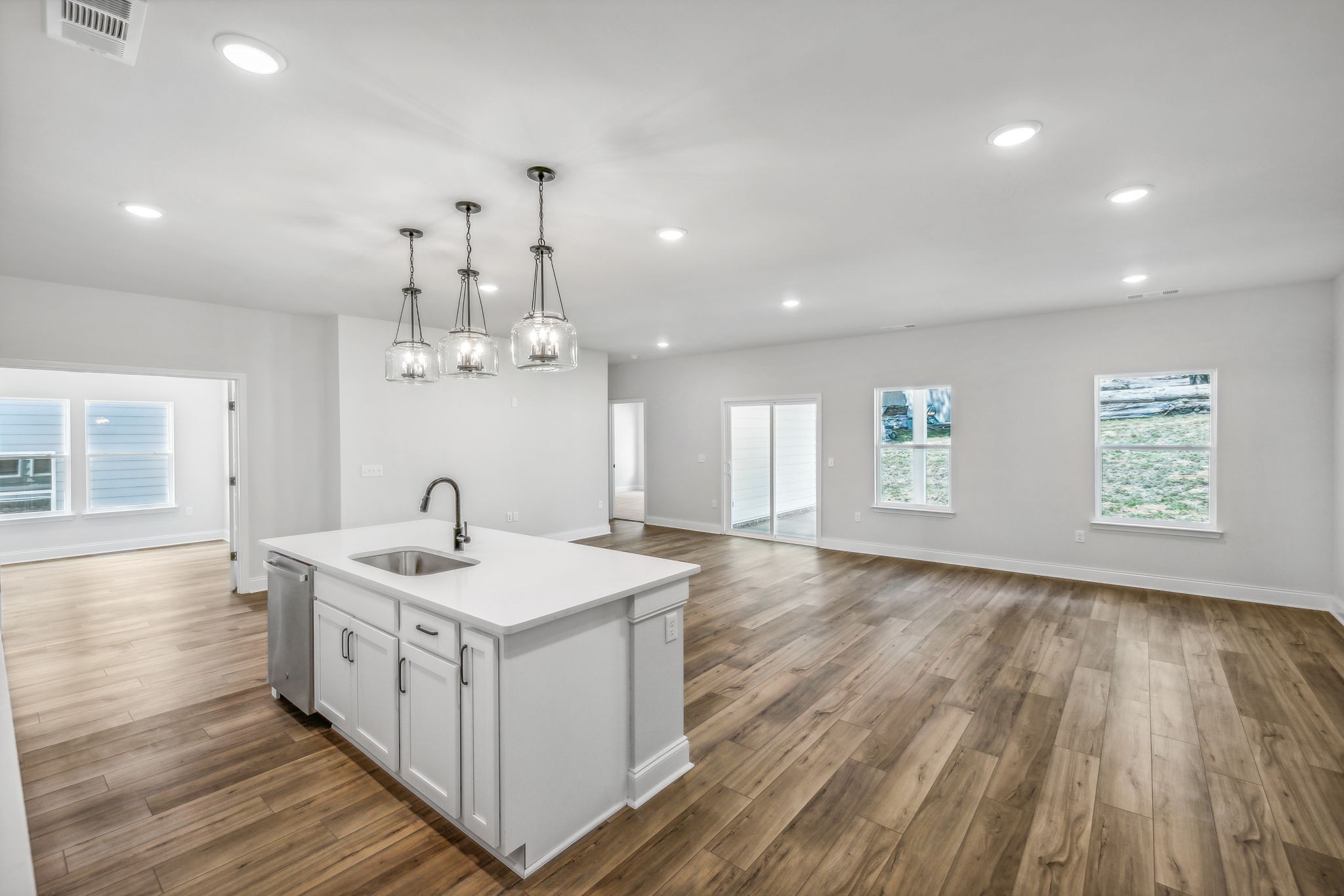 525 Banchory Dr Property Photo 15