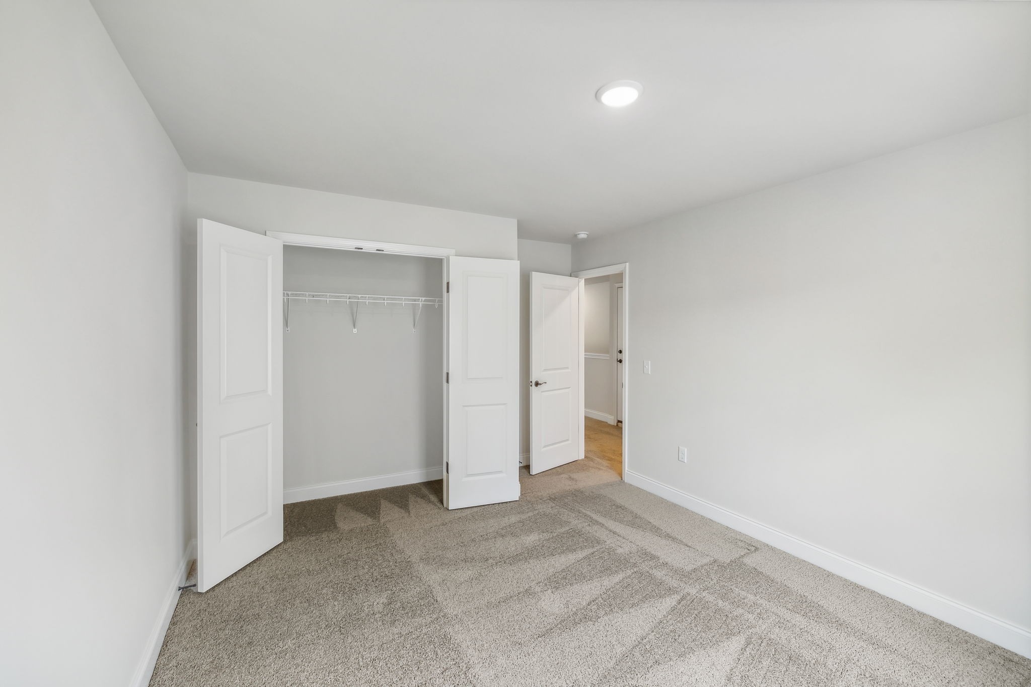 525 Banchory Dr Property Photo 37