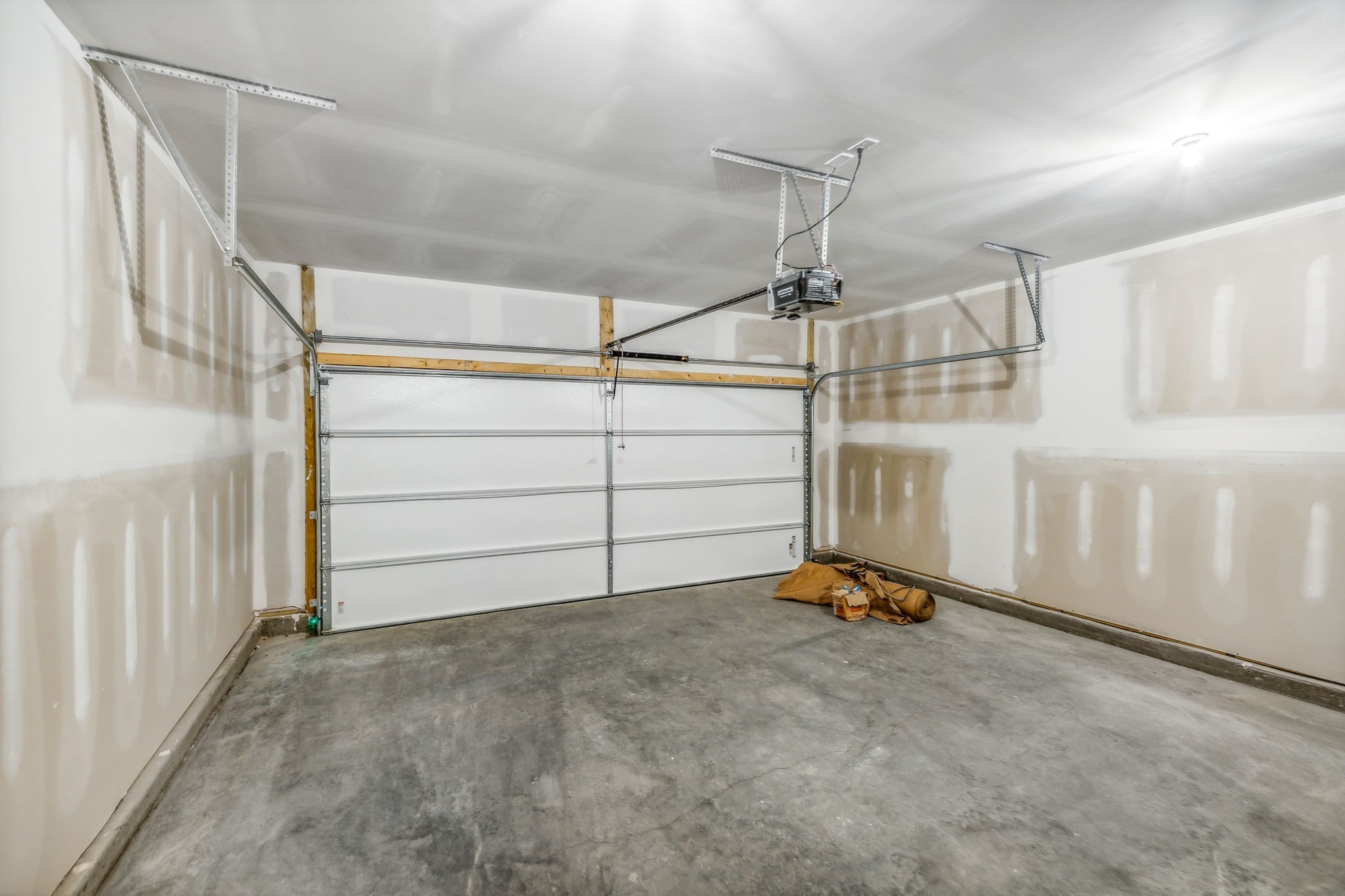 525 Banchory Dr Property Photo 38