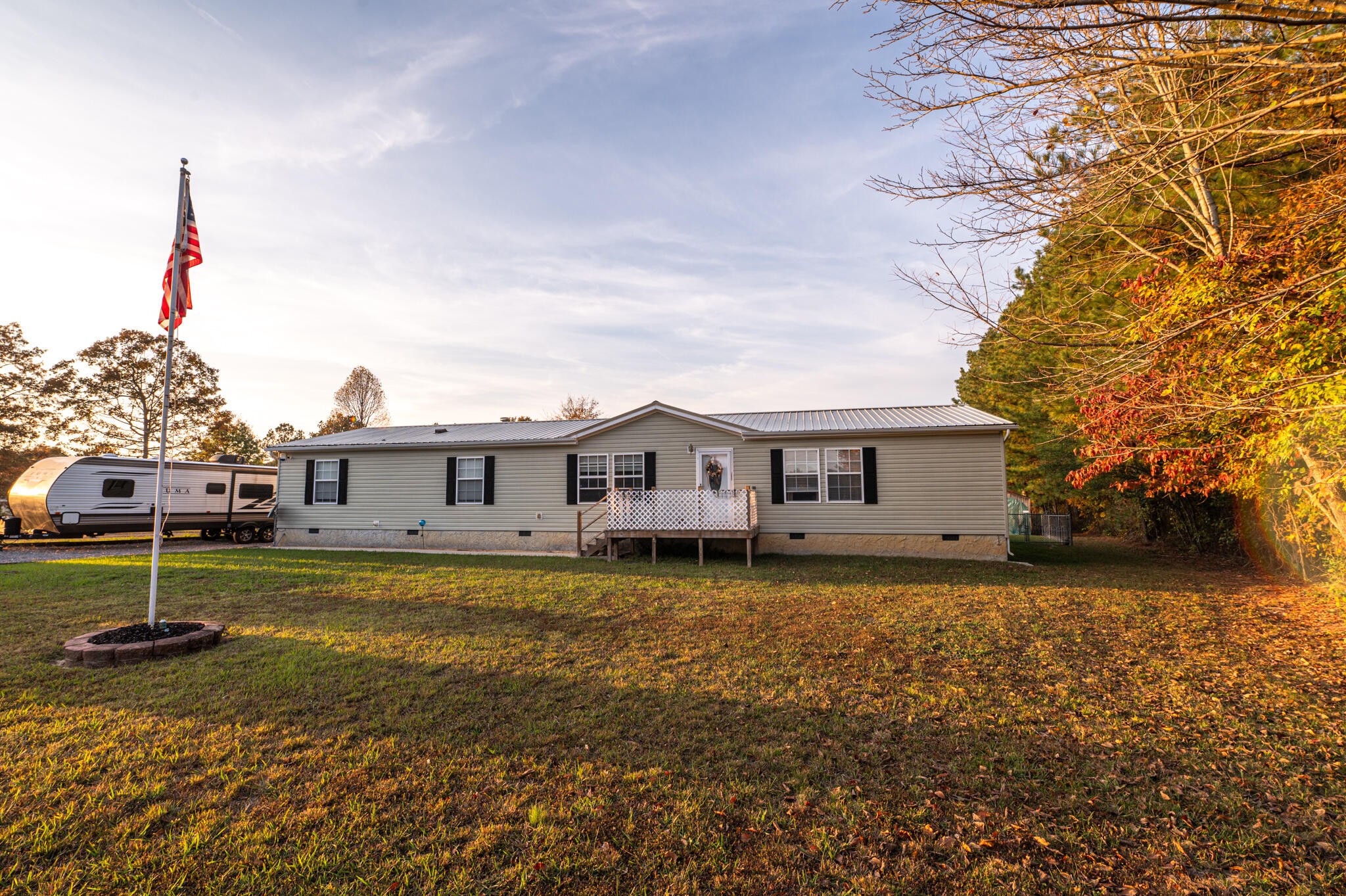 710 Armstrong Road Property Photo