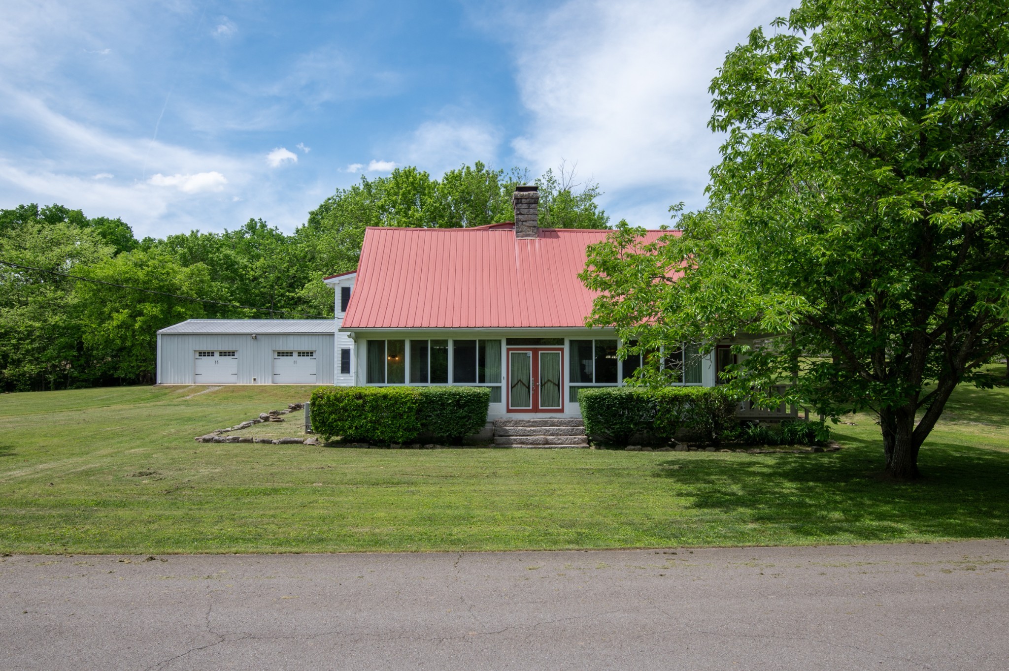 1130 Knight Creek Rd Property Photo 3
