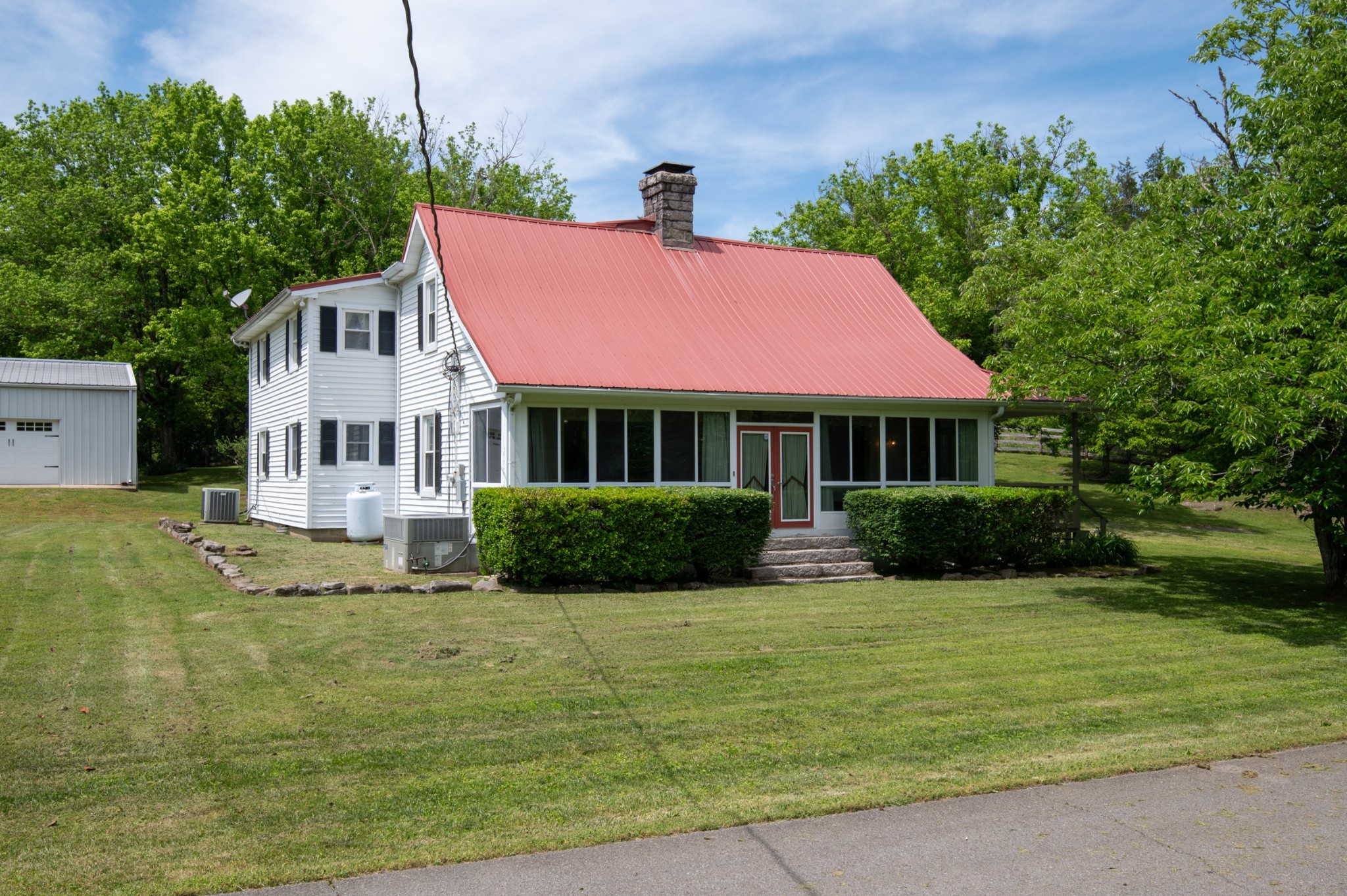 1130 Knight Creek Rd Property Photo 4