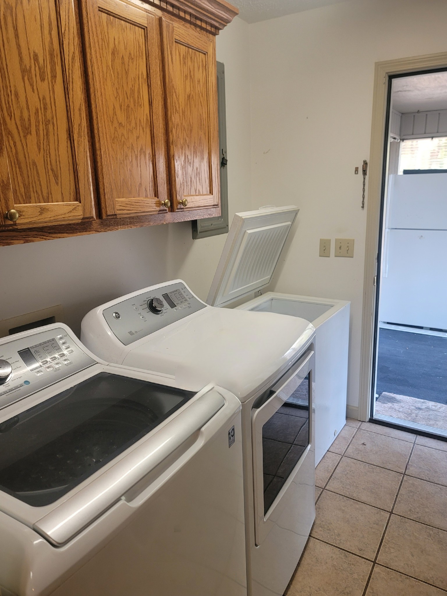 710 Woodlawn Shores Rd Property Photo 9