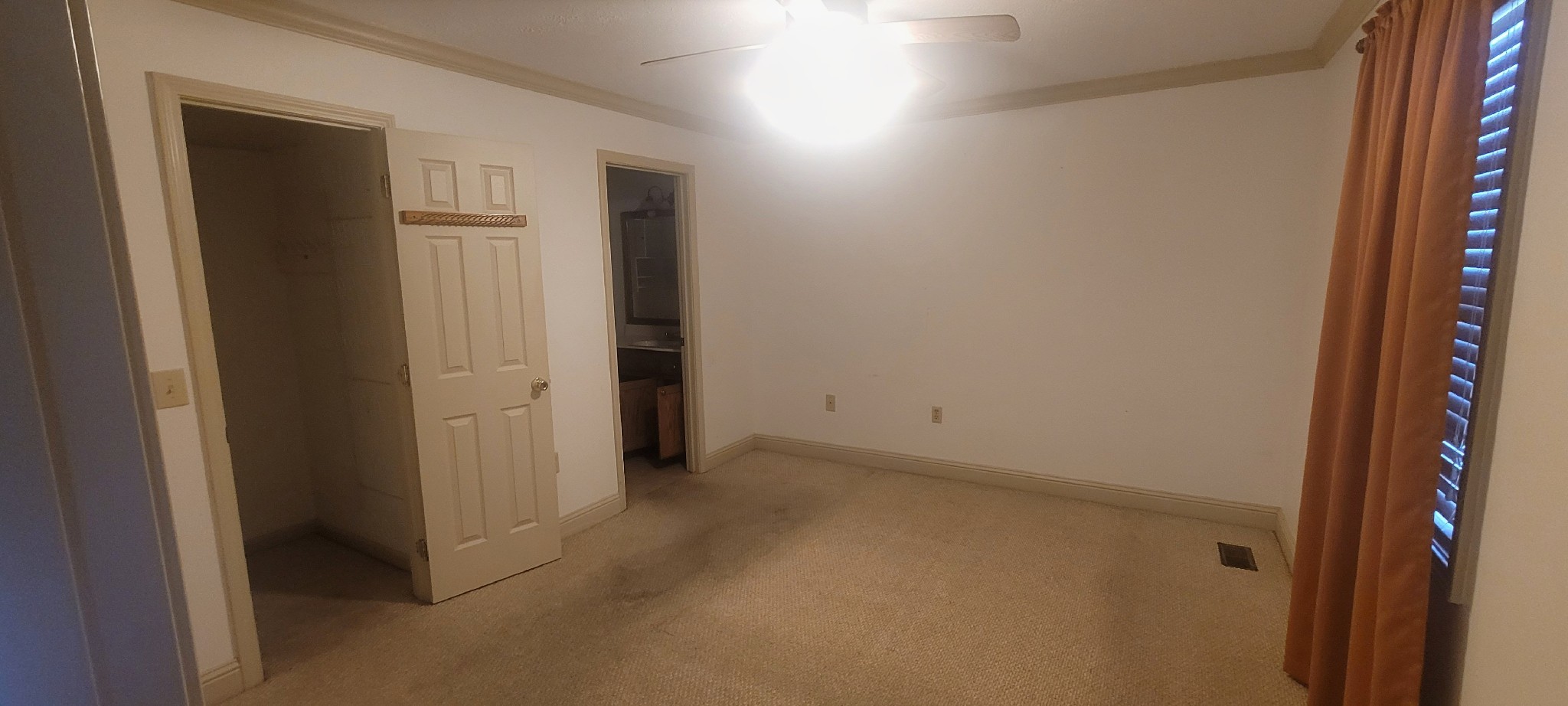 710 Woodlawn Shores Rd Property Photo 18