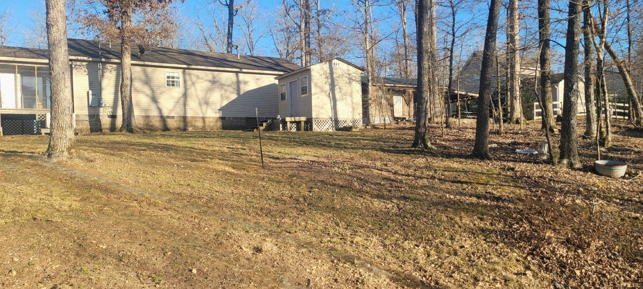 710 Woodlawn Shores Rd Property Photo 21