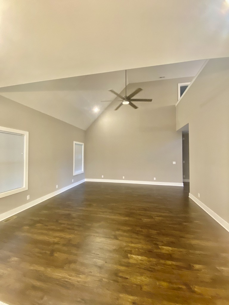 158 Briarwood Ln Property Photo 18