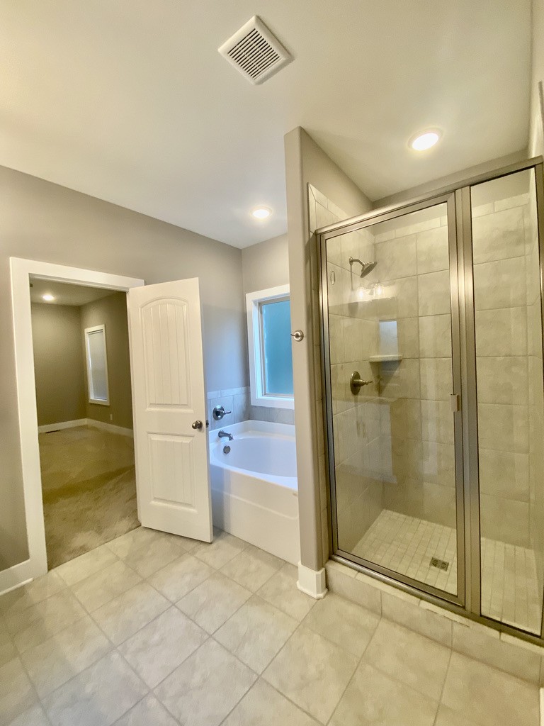 158 Briarwood Ln Property Photo 24