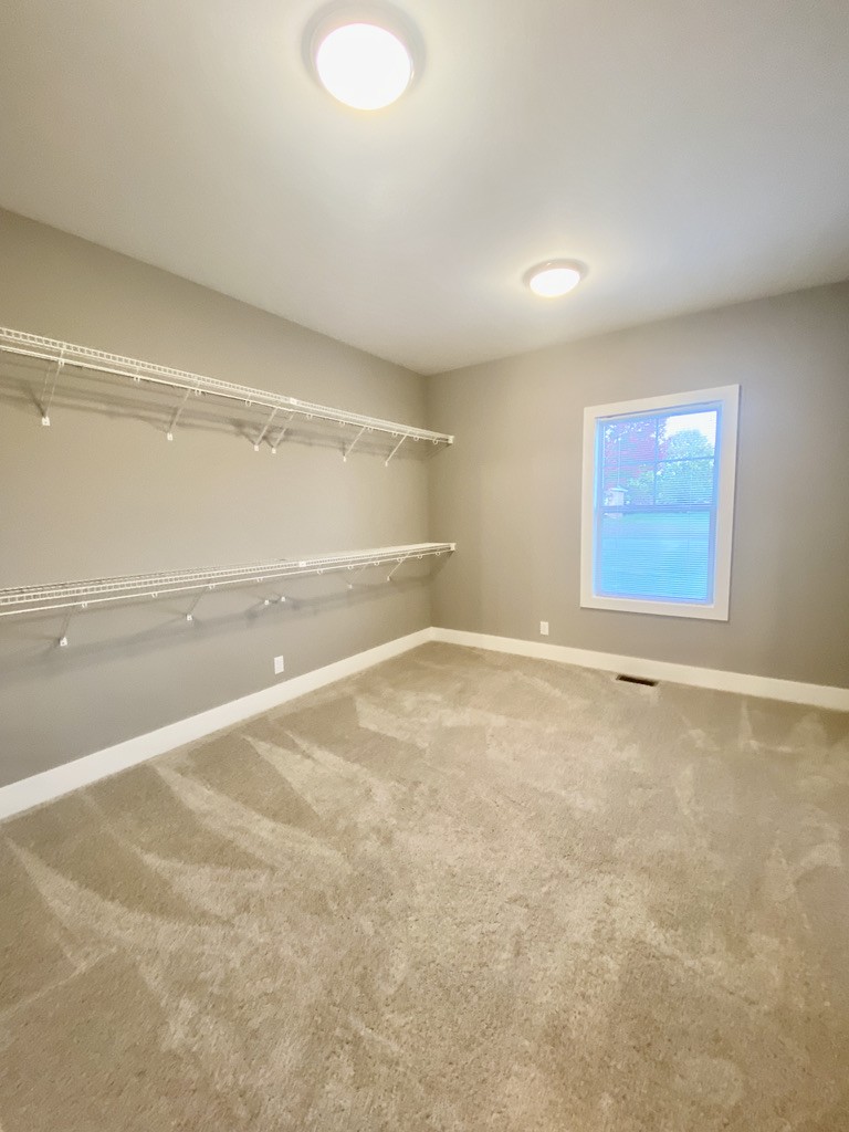 158 Briarwood Ln Property Photo 27