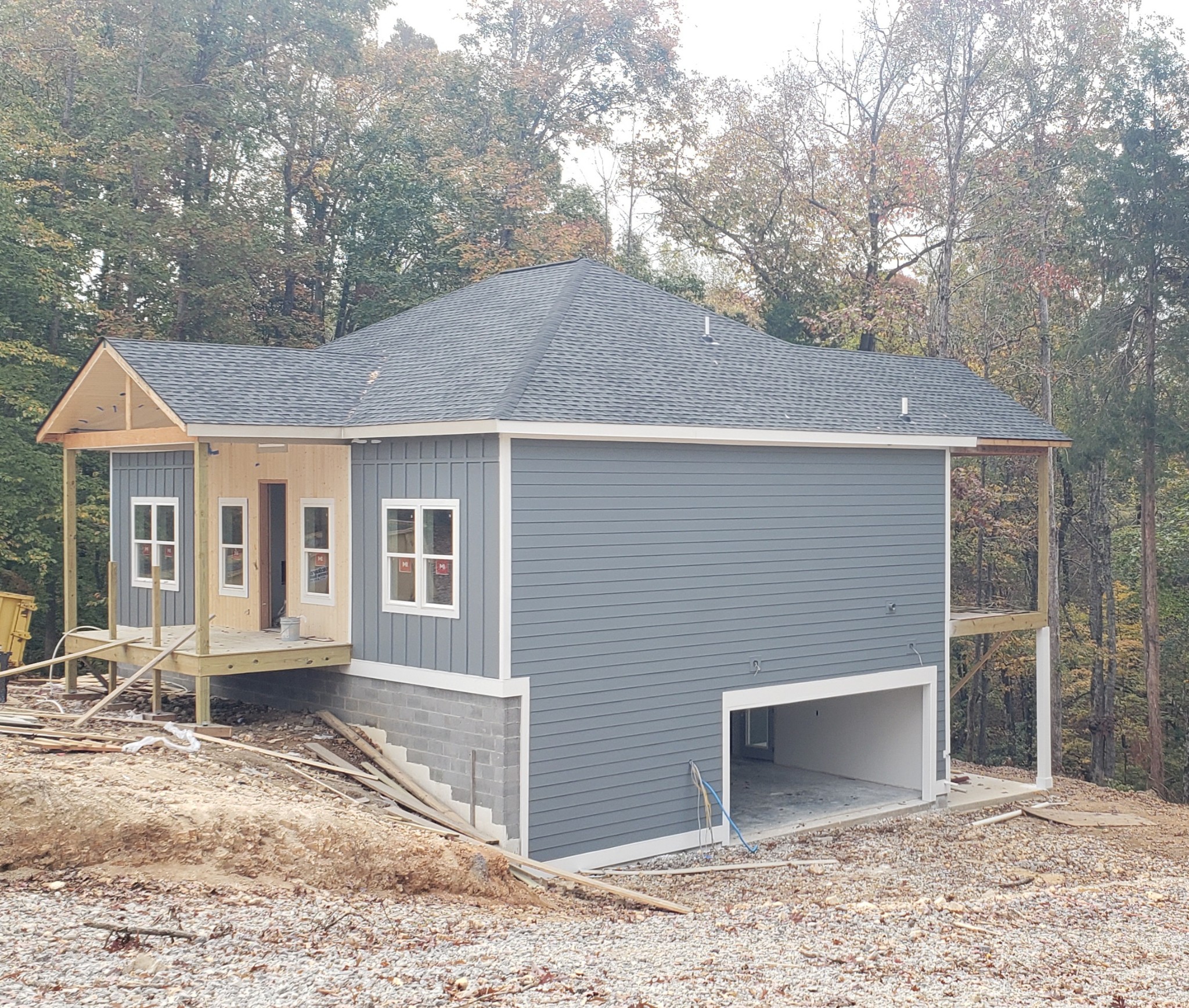 108 Devils Backbone Road Property Photo 2