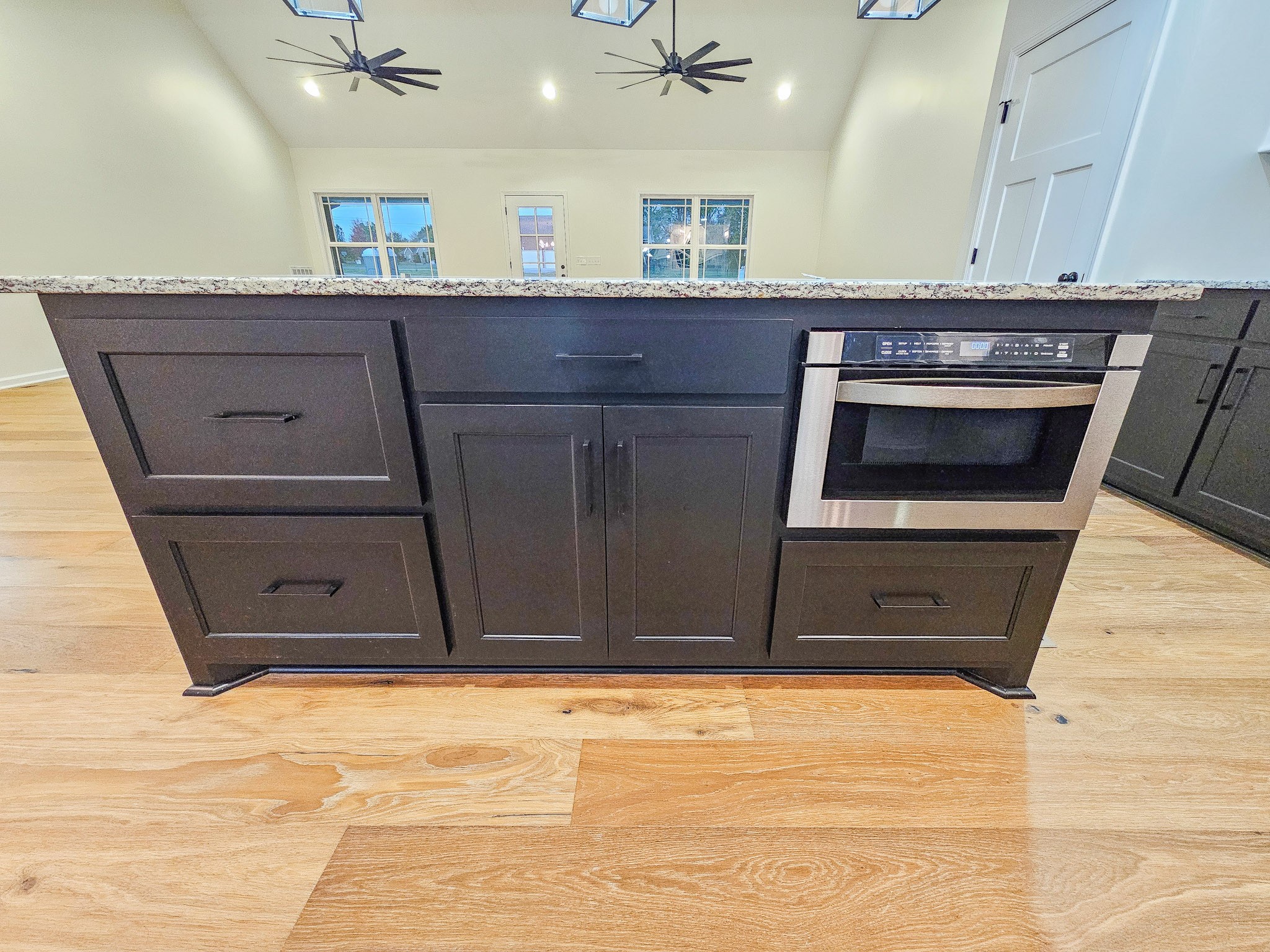 607 Apple Blossom Trl Property Photo 15