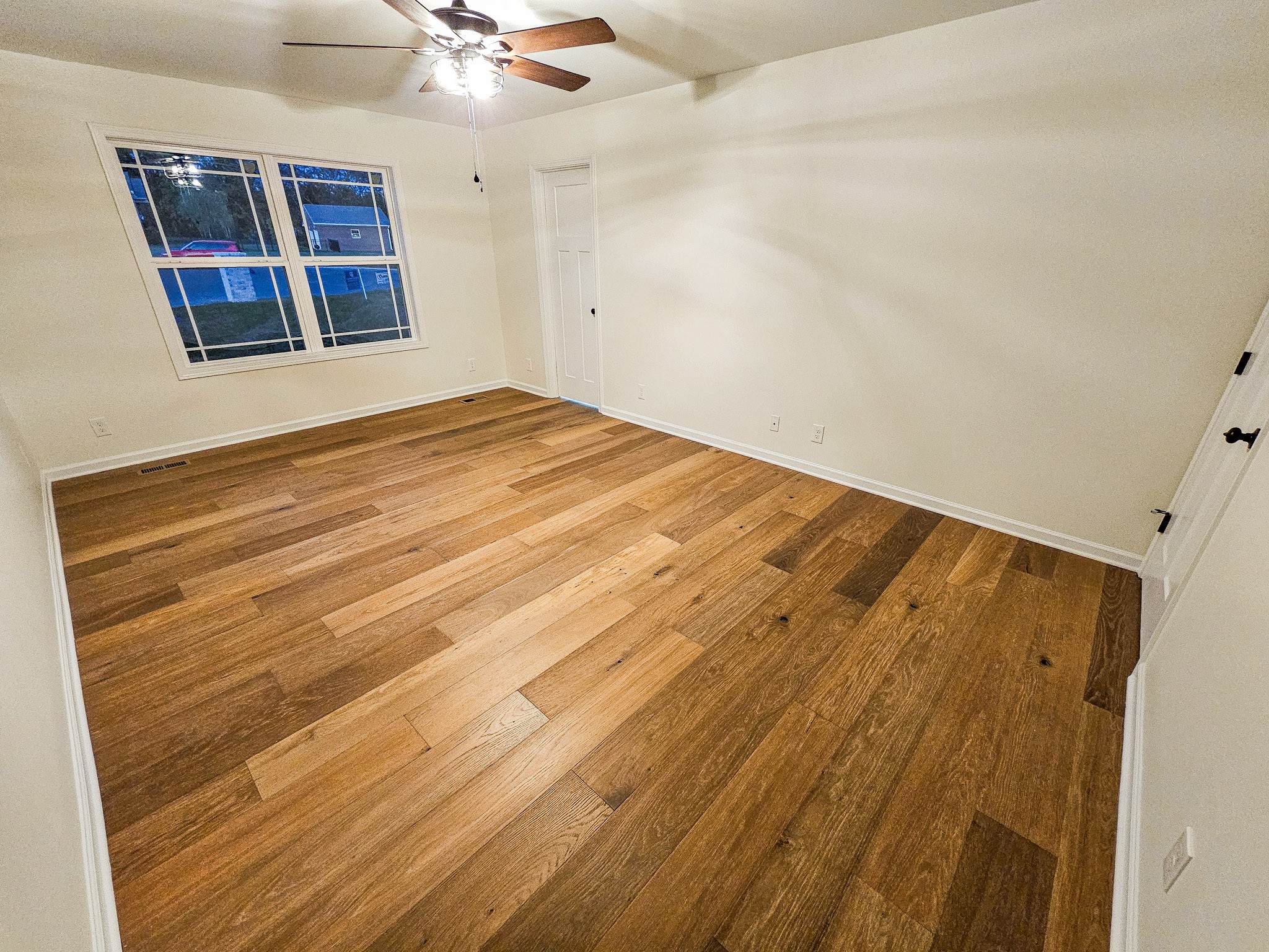 607 Apple Blossom Trl Property Photo 28