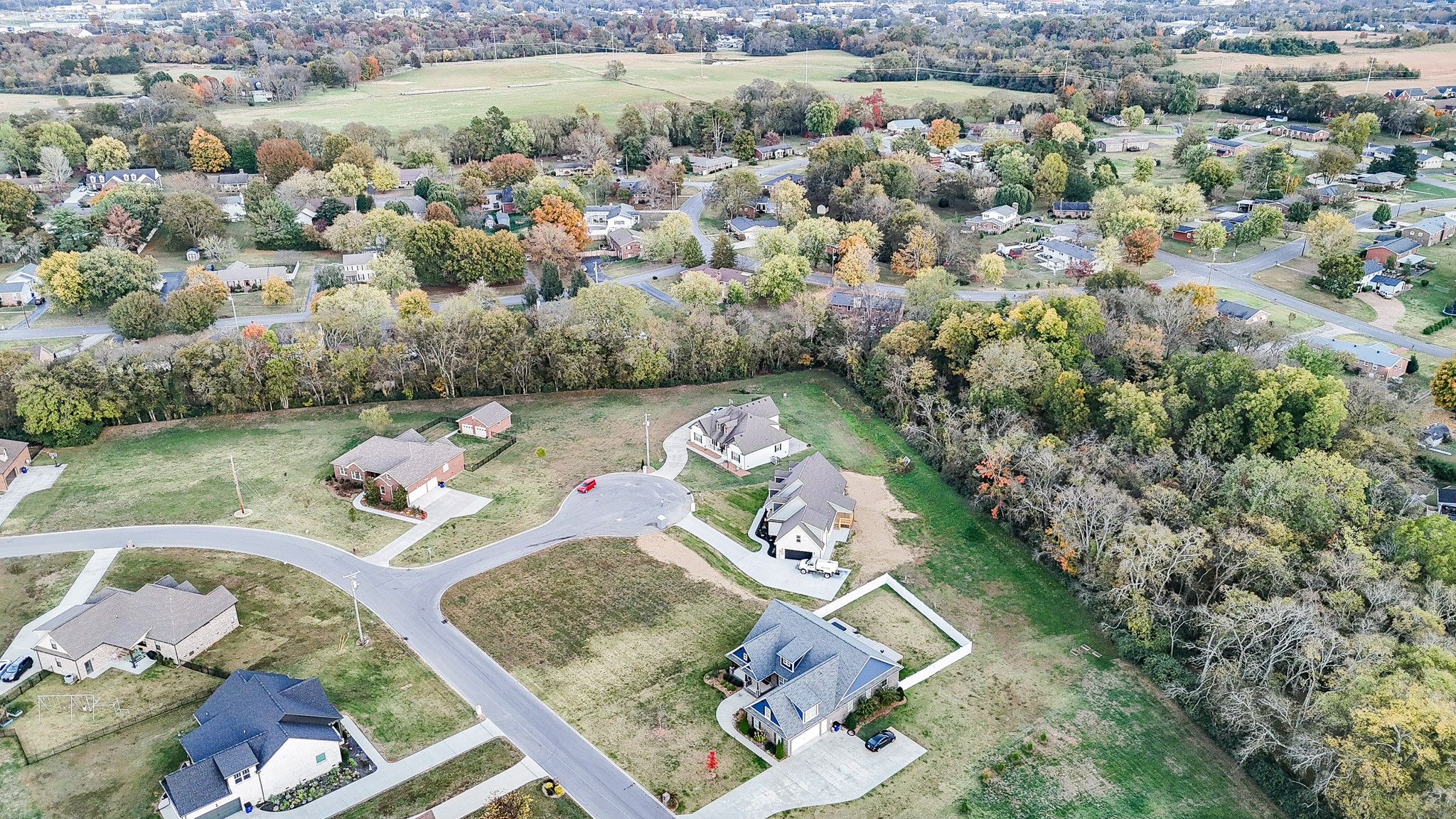 607 Apple Blossom Trl Property Photo 43