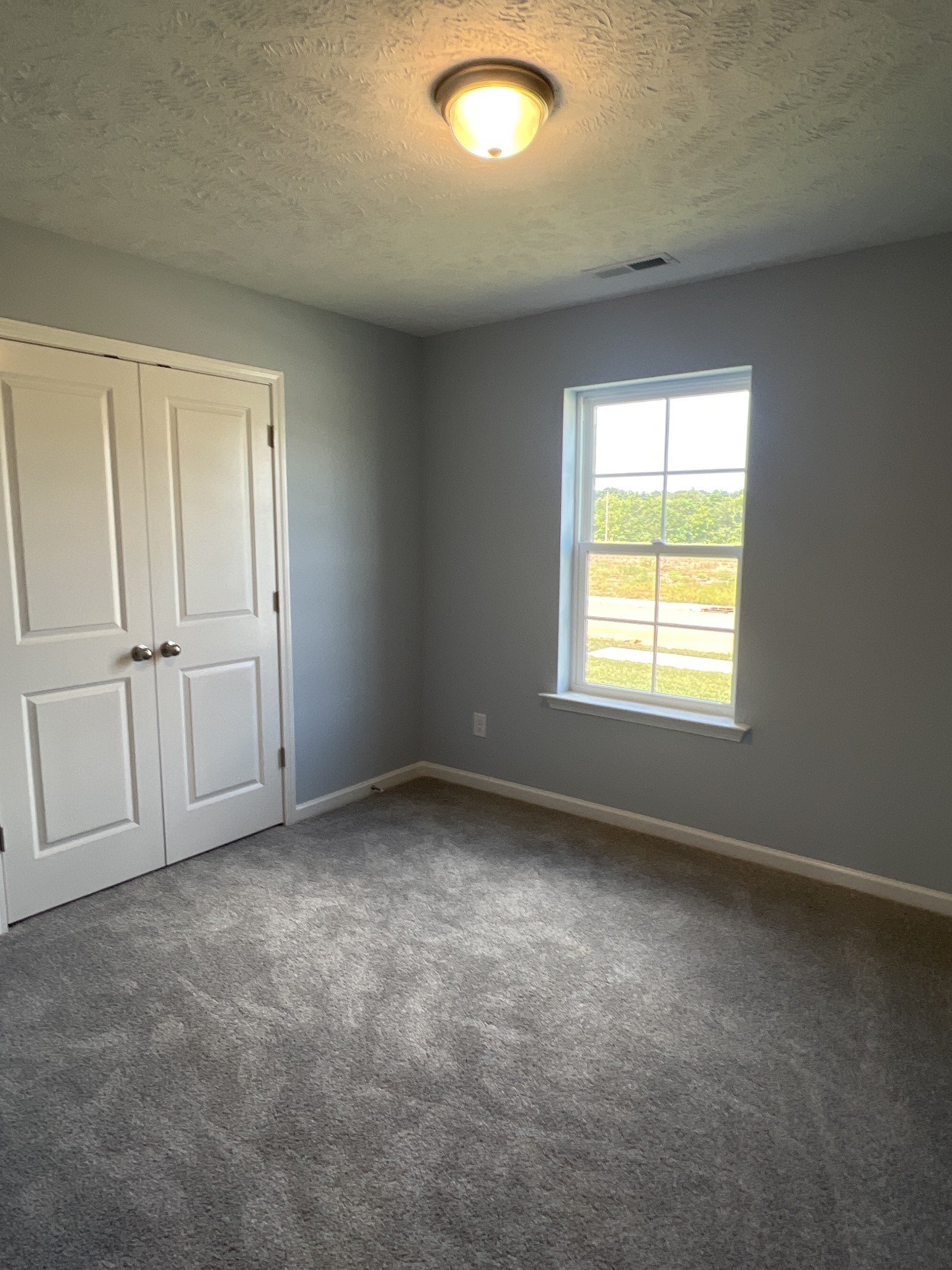 104 Hidden Circle Property Photo 8