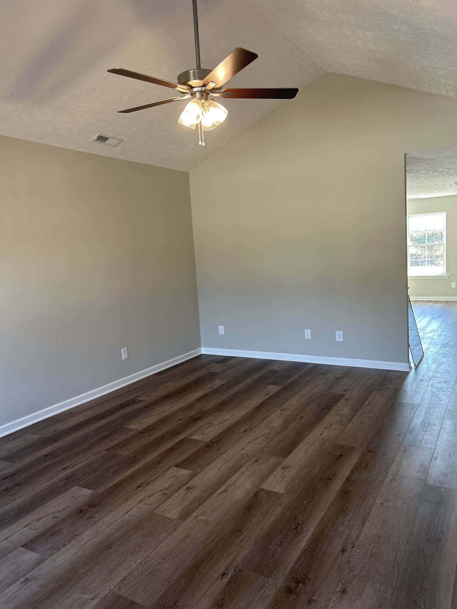 104 Hidden Circle Property Photo 12