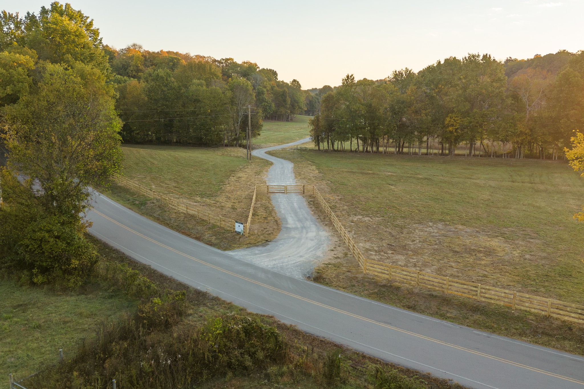 3899 Boston Theta Road Property Photo 5