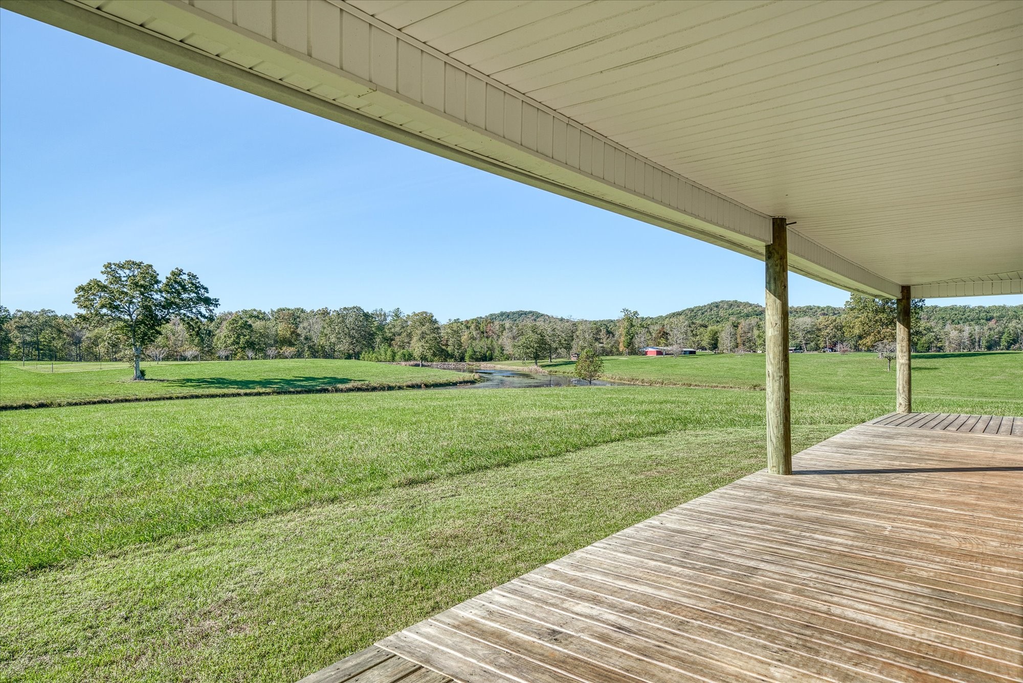 308 Huse Watson Rd Property Photo 1