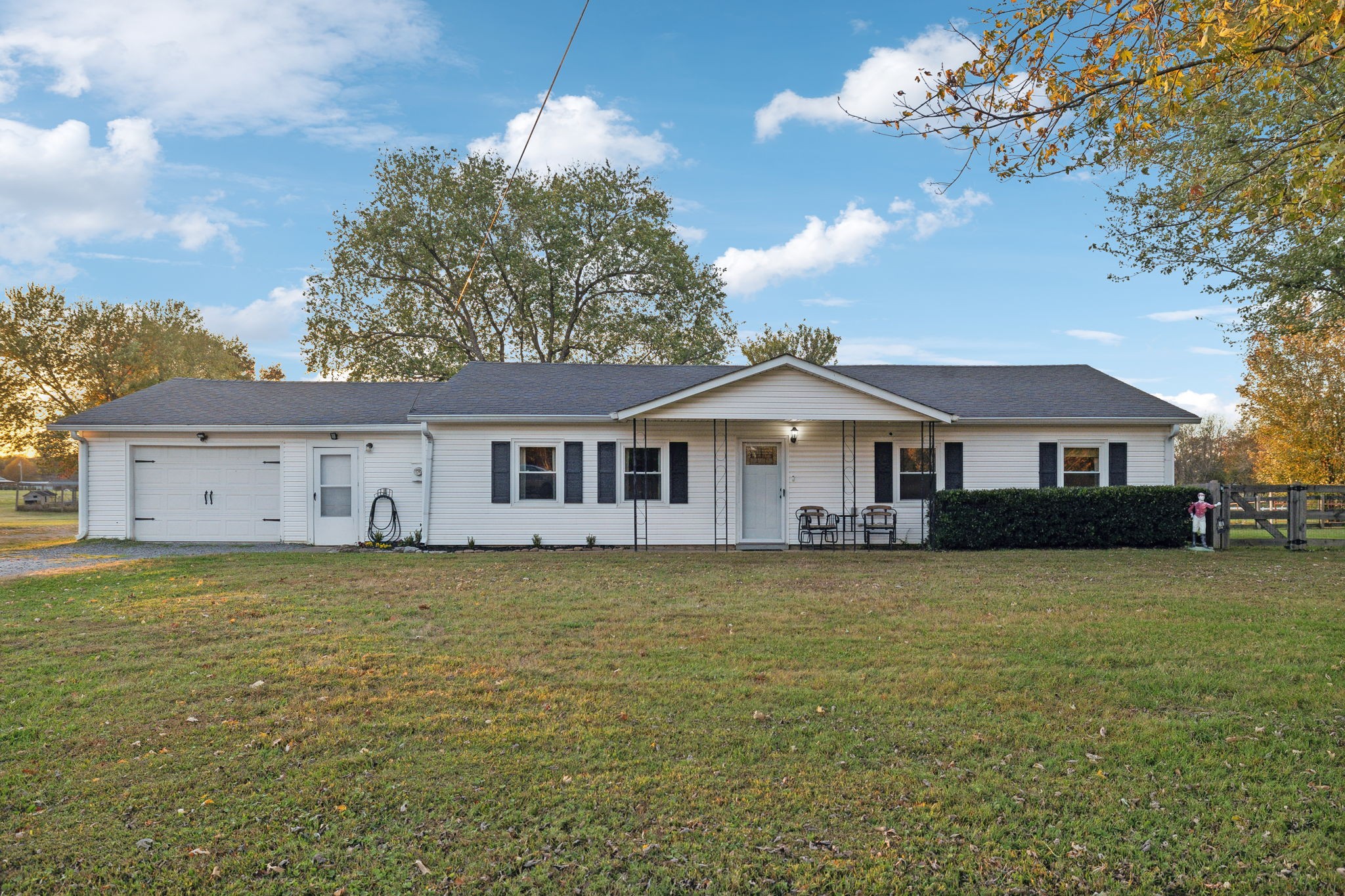 2236 Highway 76 Property Photo 1