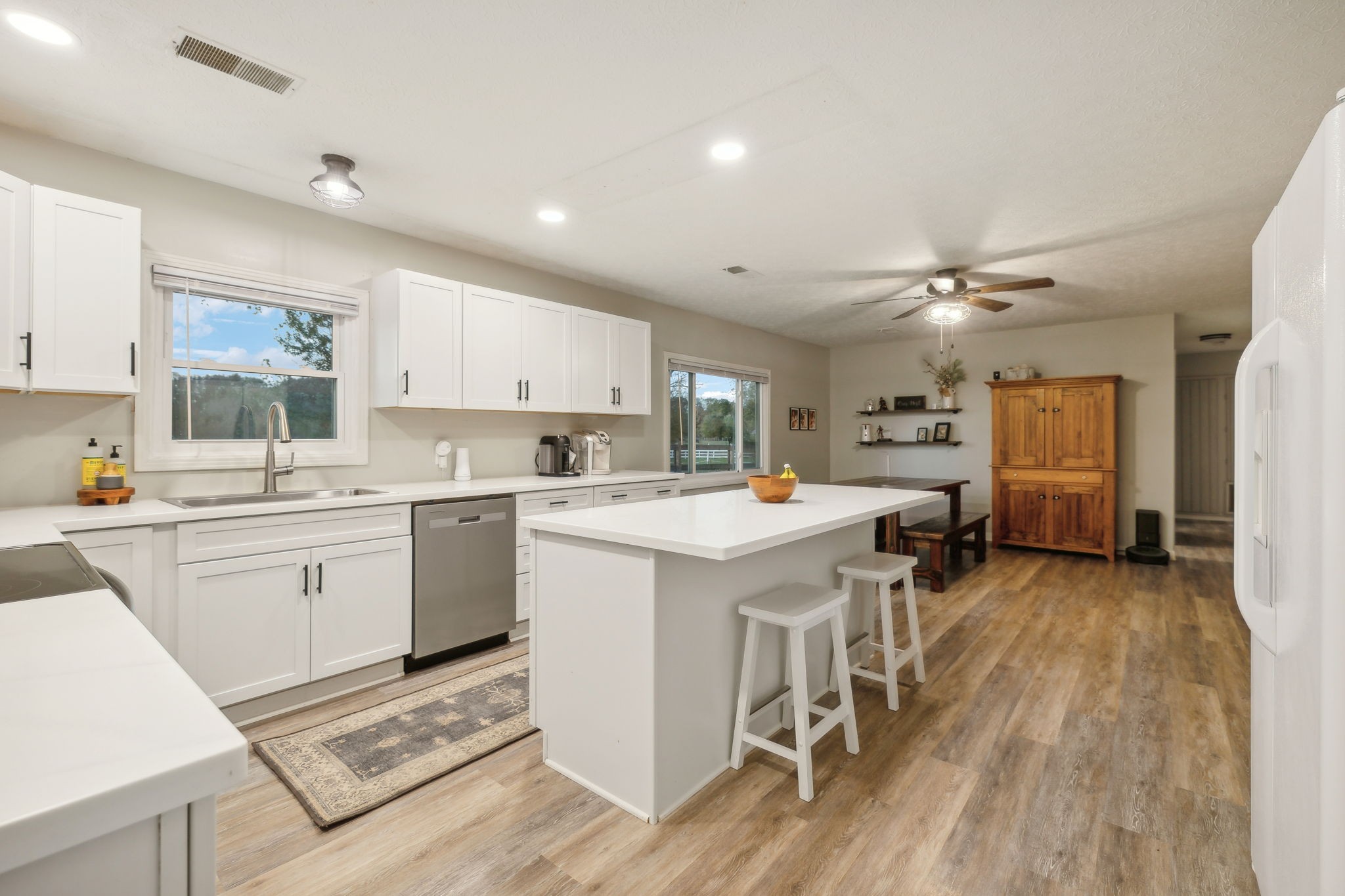 2236 Highway 76 Property Photo 8