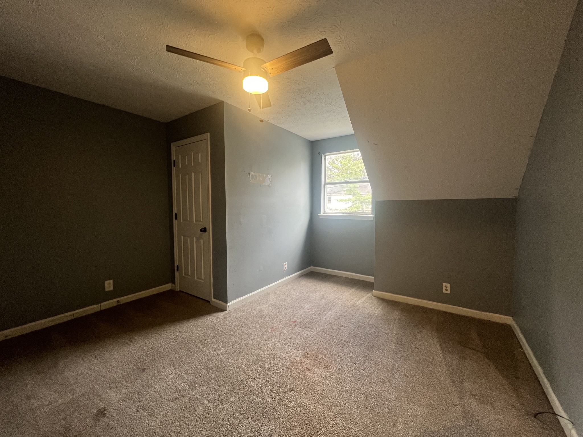 3237 Lakeford Dr Property Photo 7