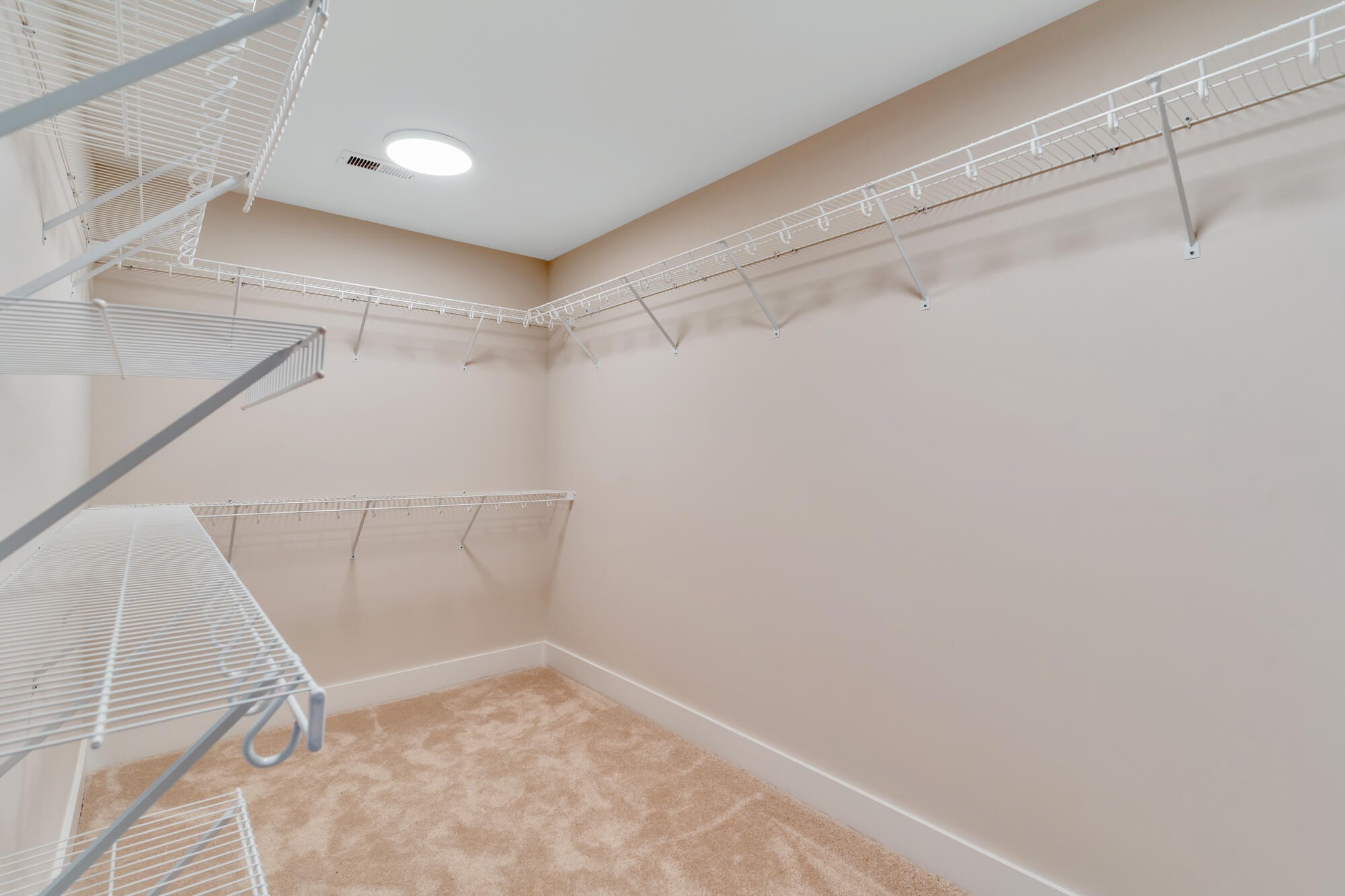 1297 Thomas Avenue Property Photo 28