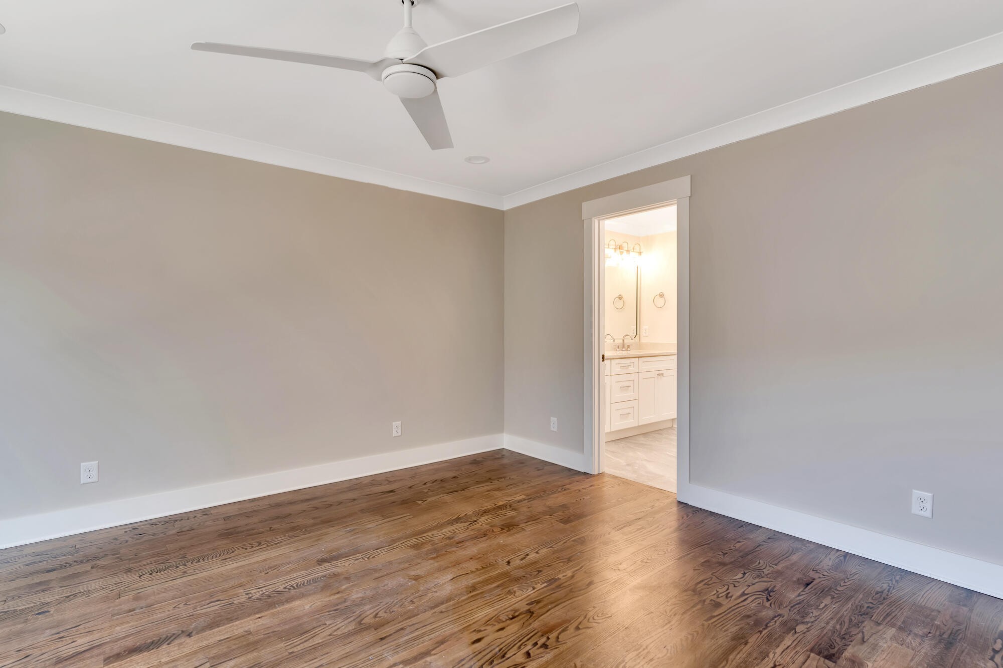 1297 Thomas Avenue Property Photo 30