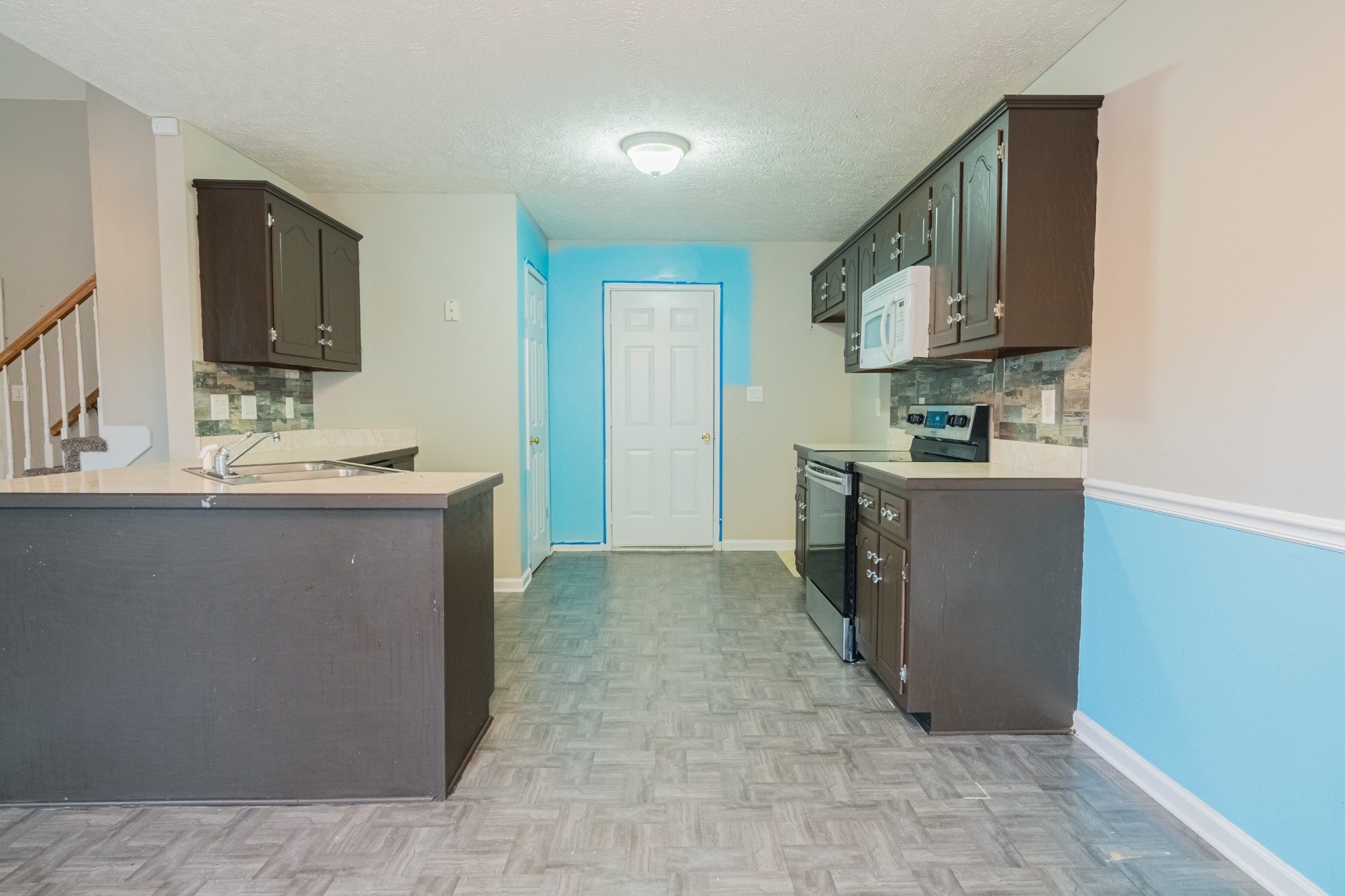 3548 Sandpiper Dr Property Photo 5