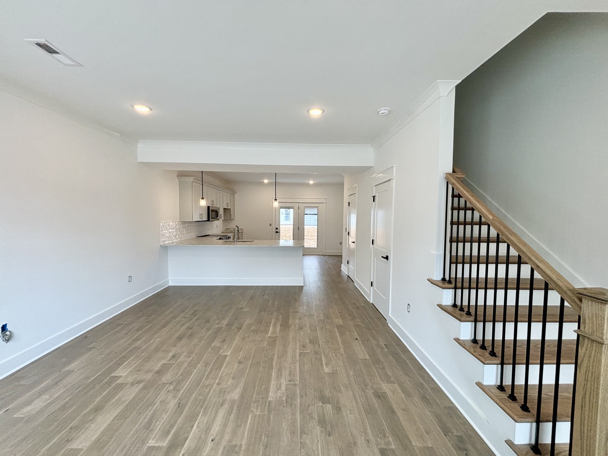 209 South High St Property Photo 1