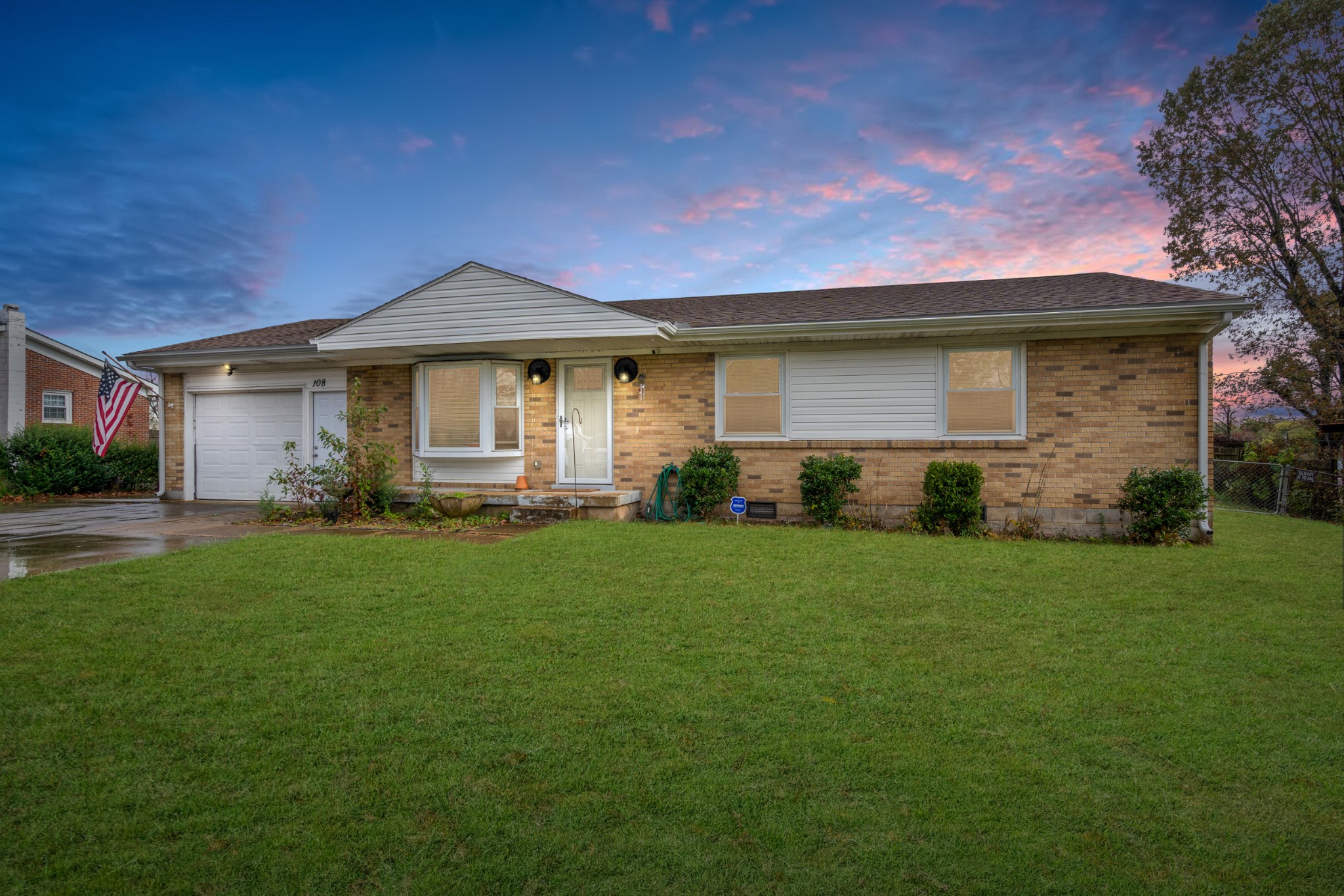 108 Peggy Dr Property Photo 1