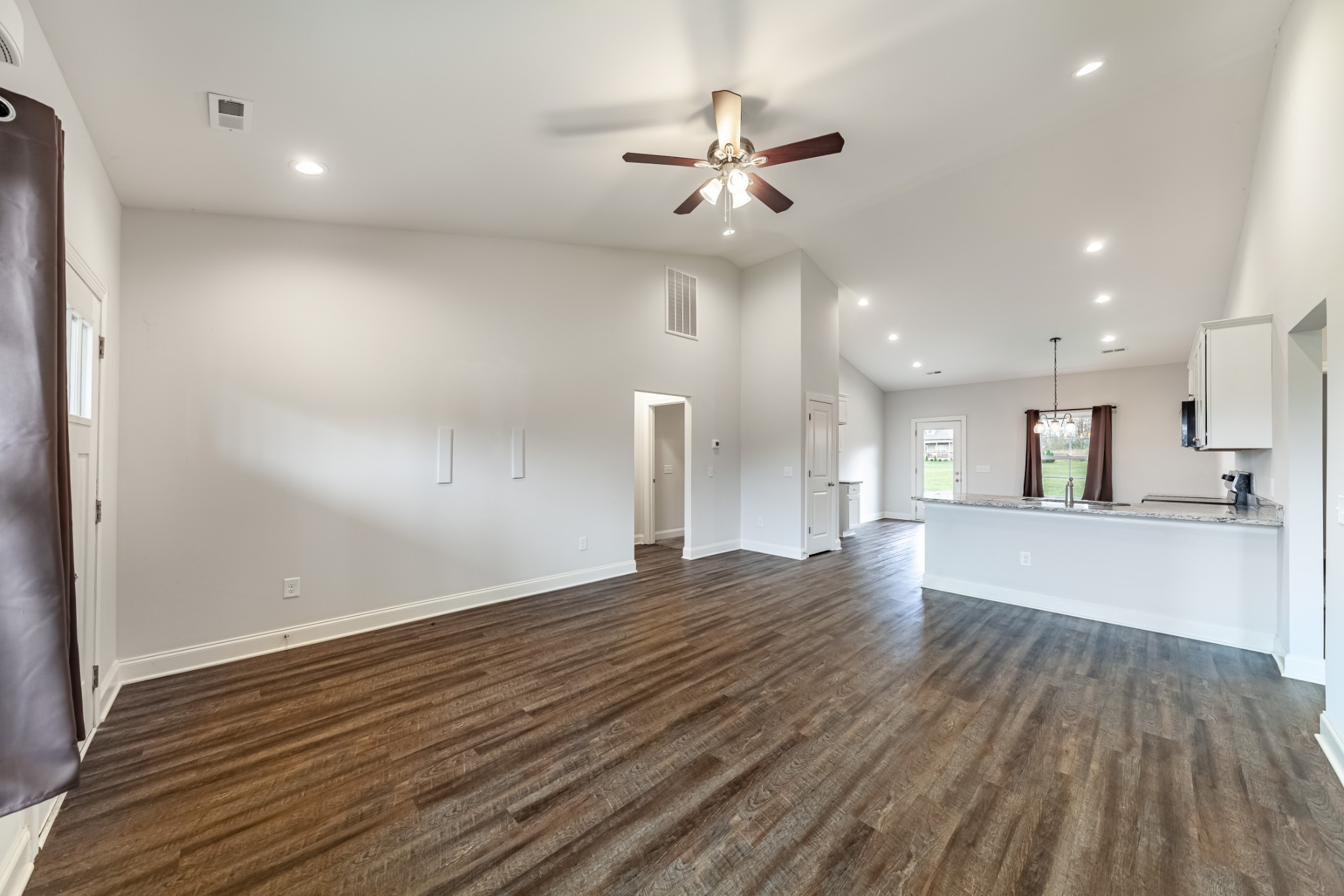 1317 Summer Station Dr Property Photo 17