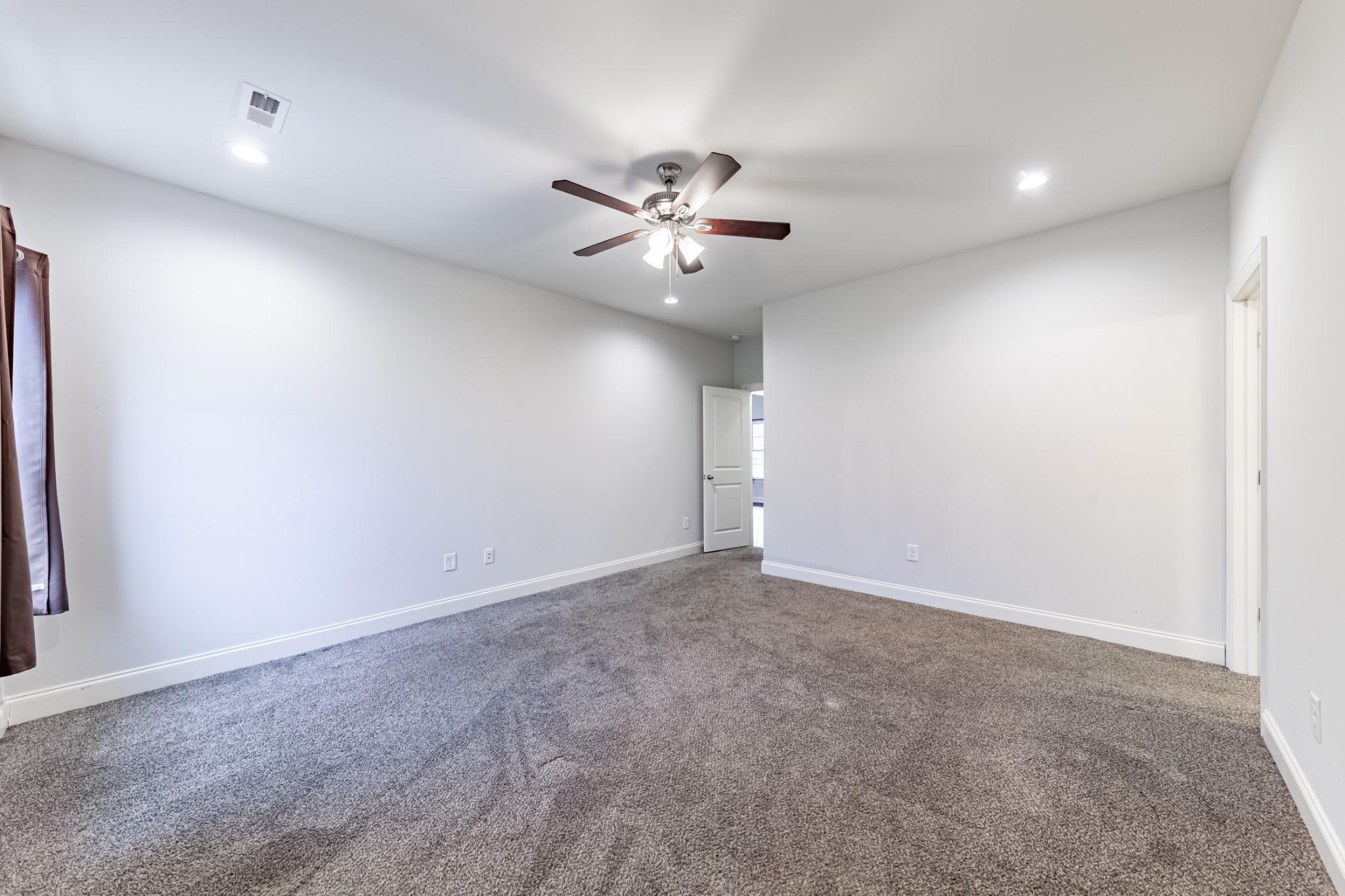 1317 Summer Station Dr Property Photo 44