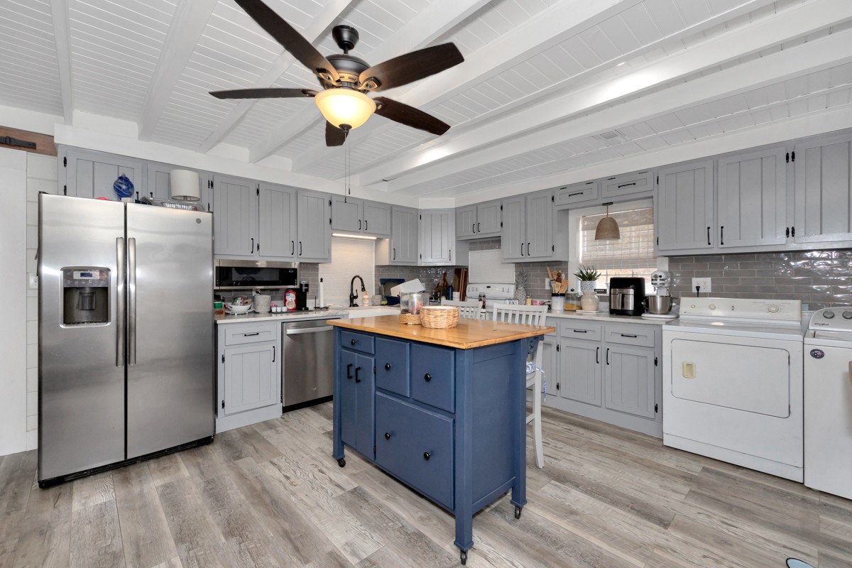 341 County Road 564 Property Photo 10