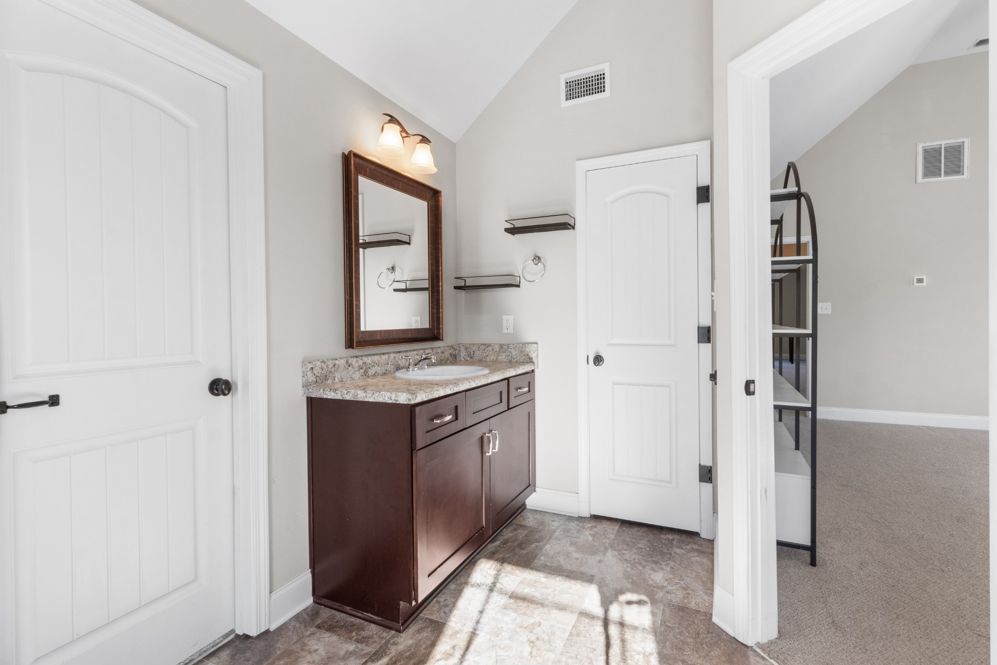 1201 Henry Place Blvd Property Photo 24