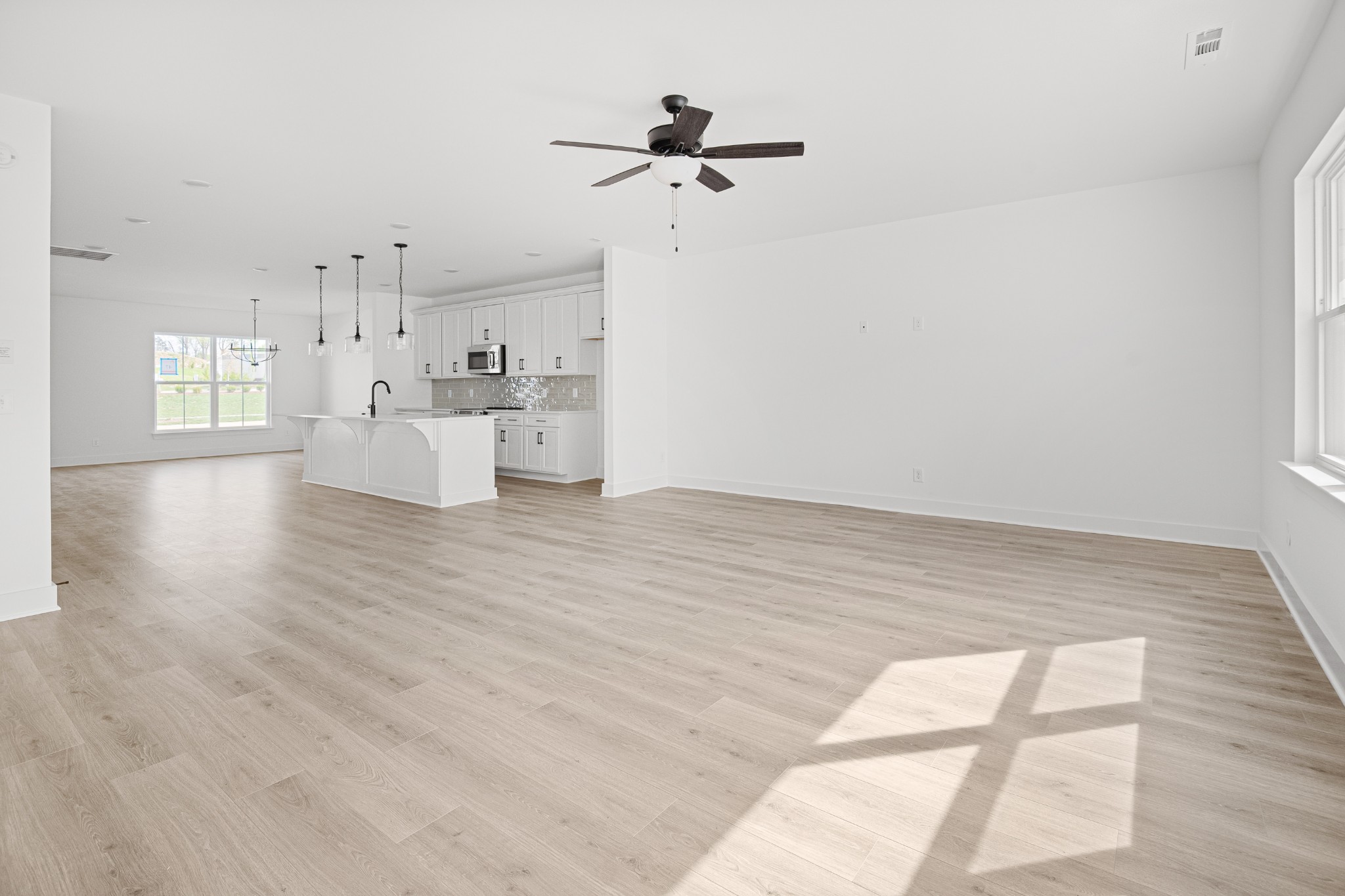 5065 Greentree Property Photo 10