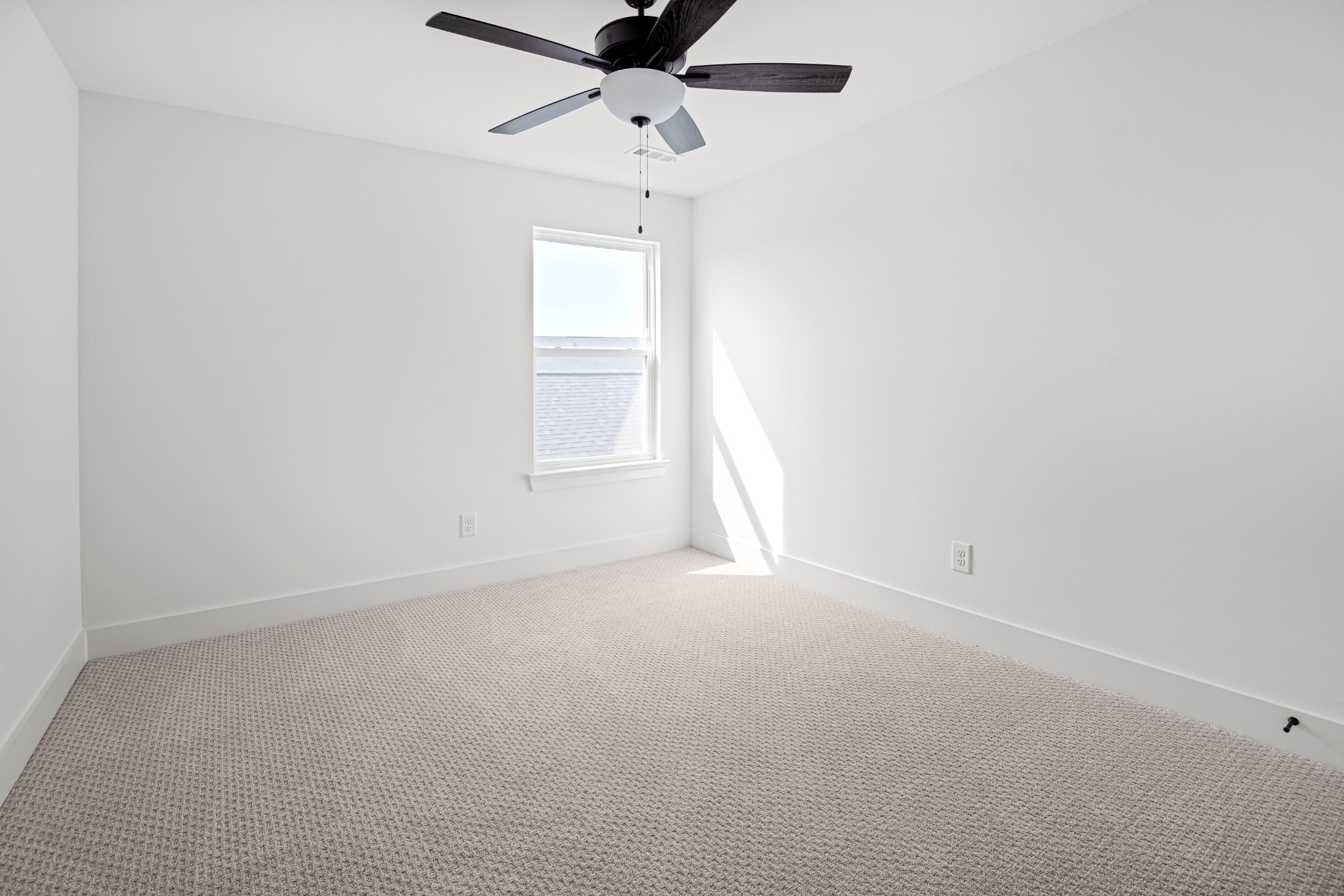 5065 Greentree Property Photo 18
