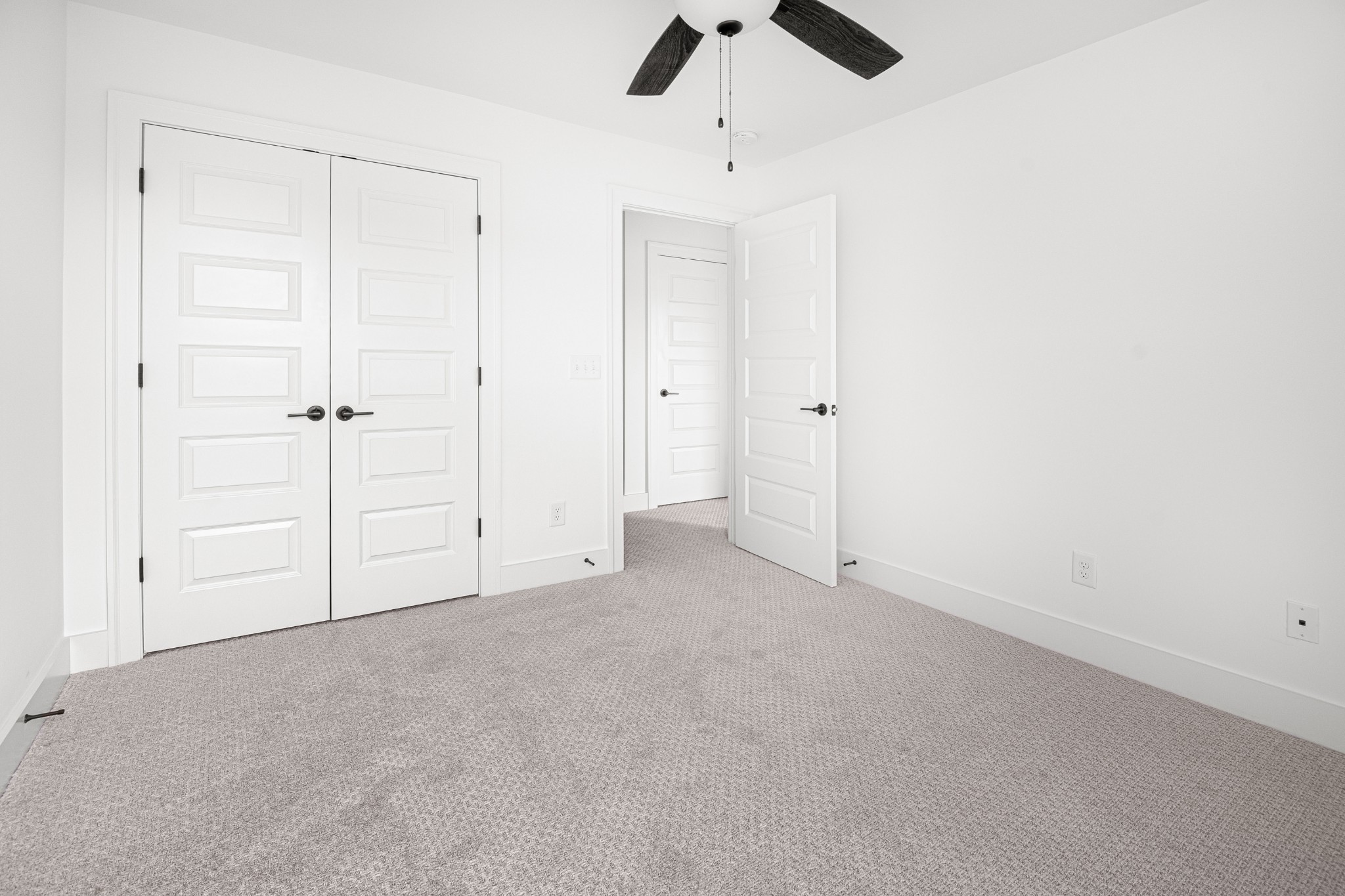 5065 Greentree Property Photo 19
