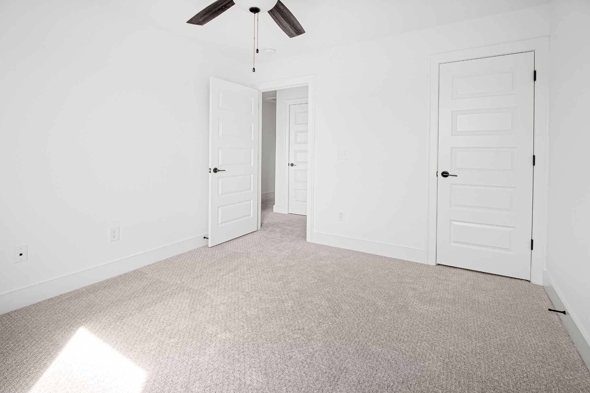 5065 Greentree Property Photo 21