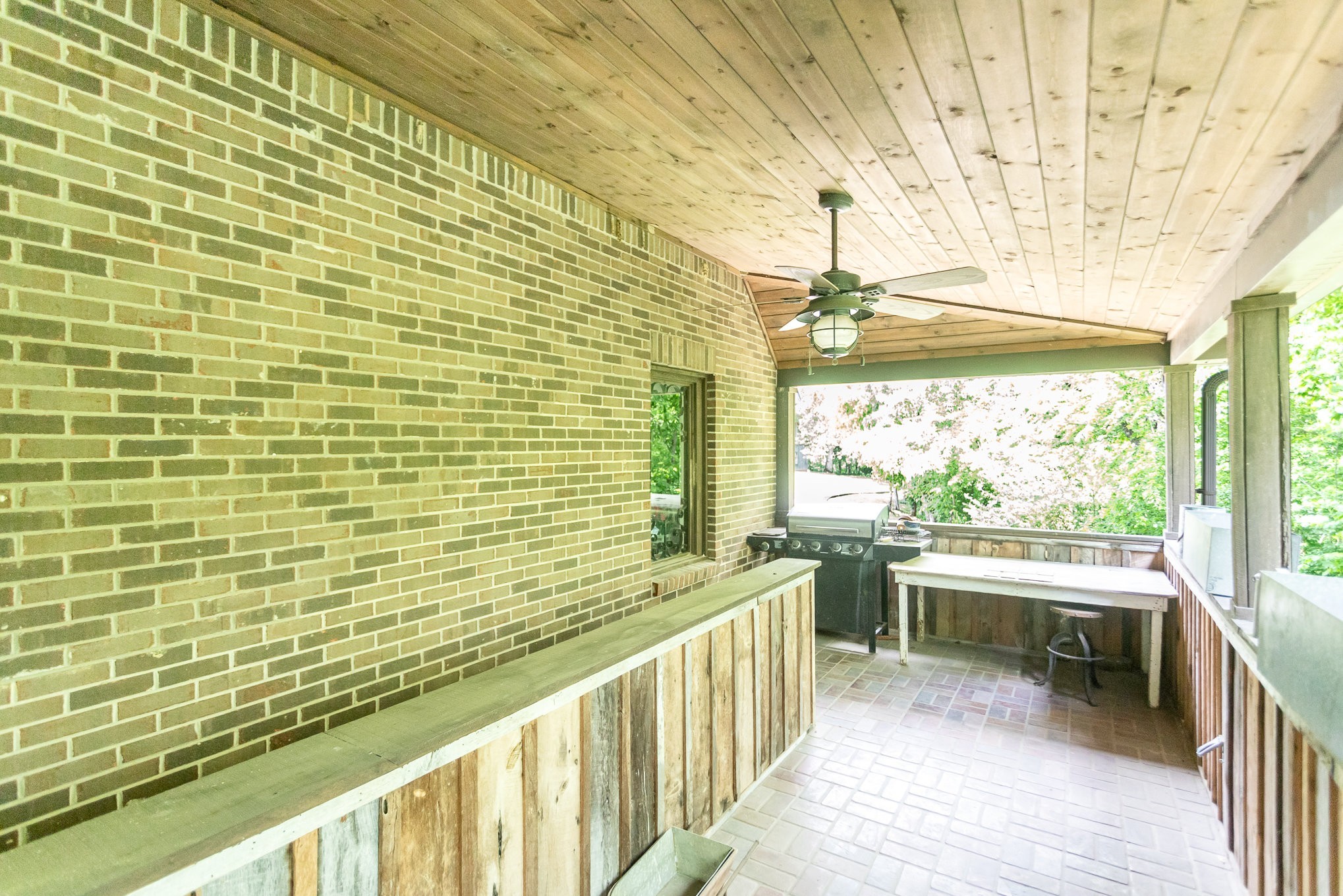 884 Pinnacle Hill Rd Property Photo 45