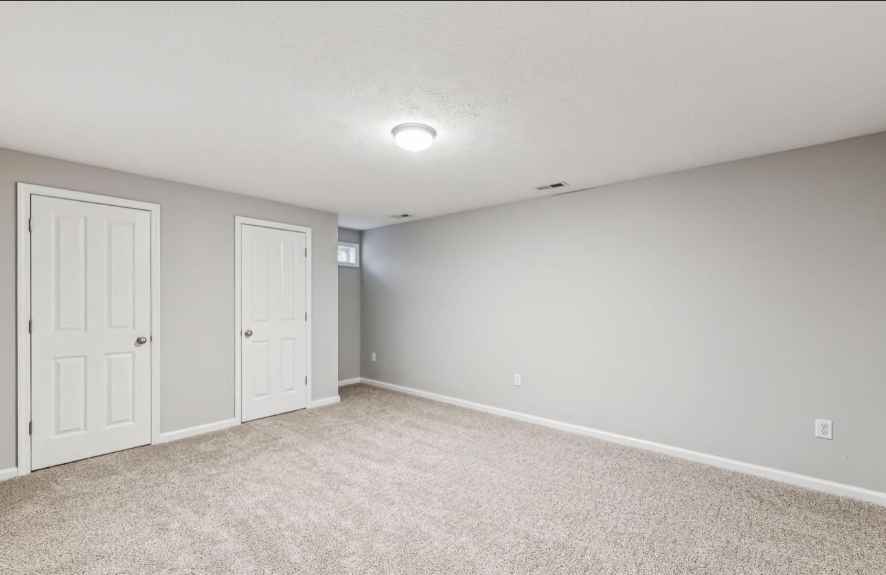 50 Greenwood Rd Property Photo 24